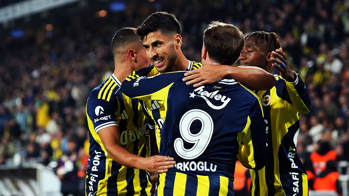 Fenerbahçe evinde kazandı! Kadıköy'de 2 gollü zafer