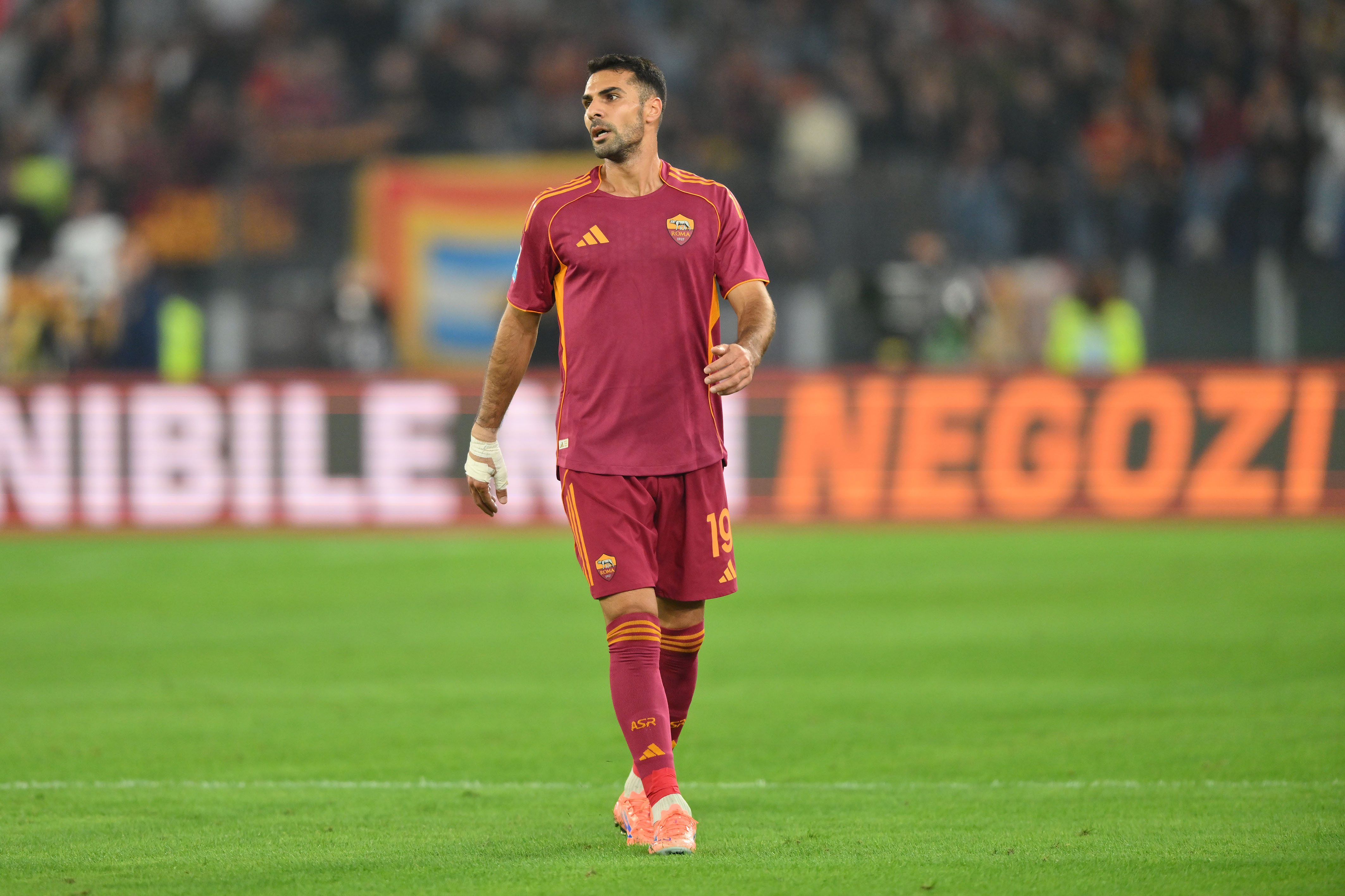 Sezona iyi başlamıştı! Roma'dan Zeki Çelik kararı