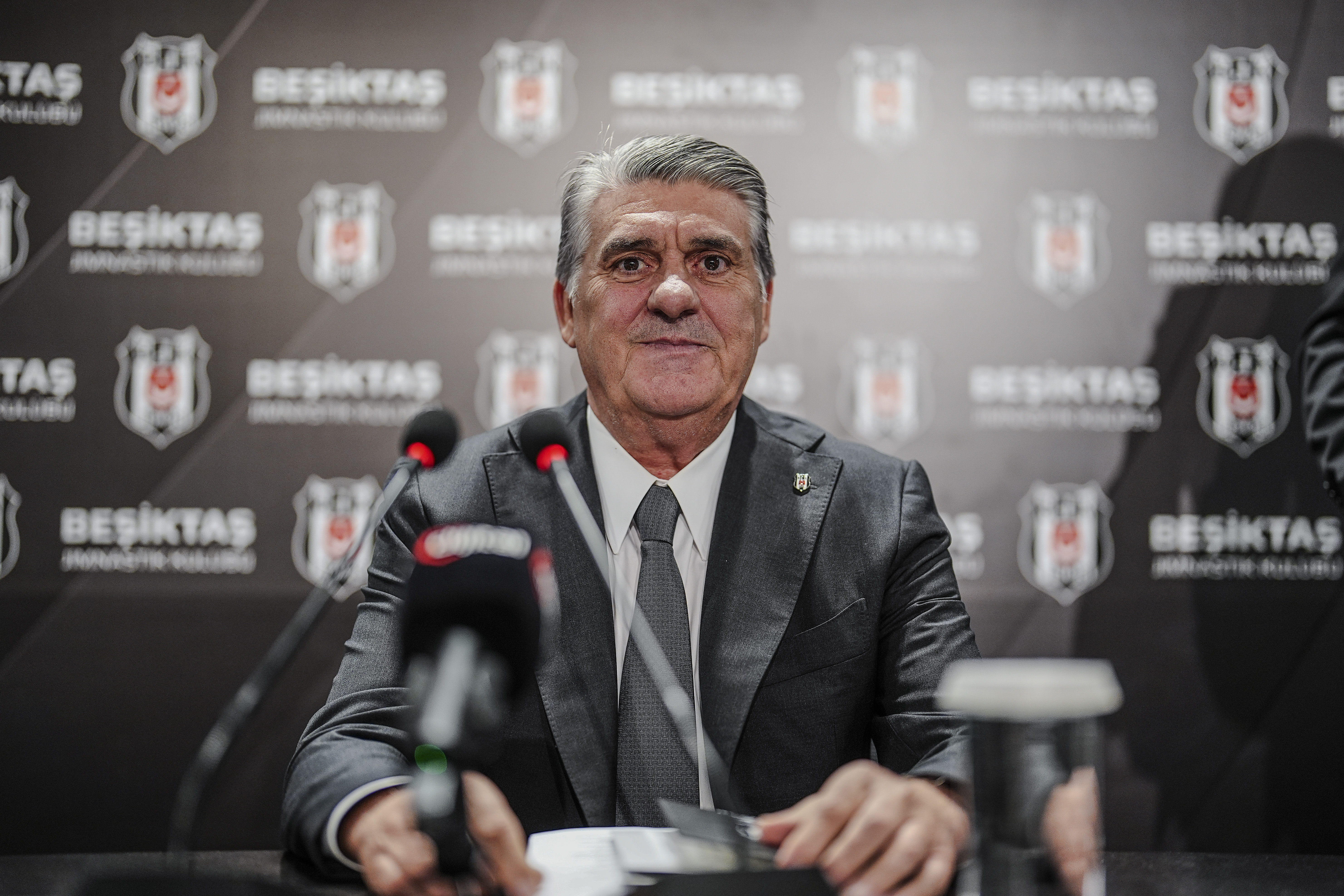 Serdal Adalı'dan kaptan değişikliği açıklaması: Biraz fazla abartıldı