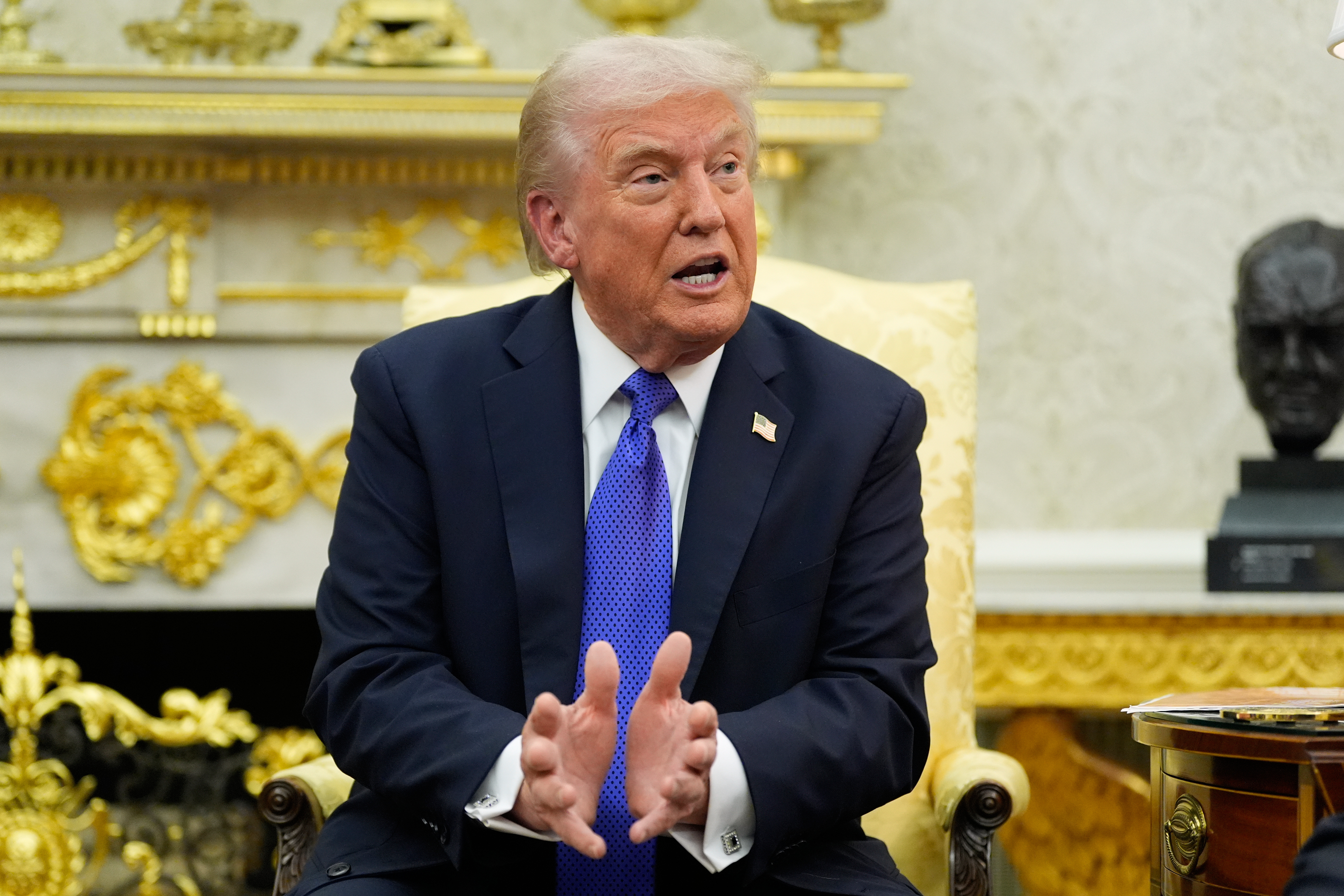 Trump'tan Putin'le görüşme mesajı... 