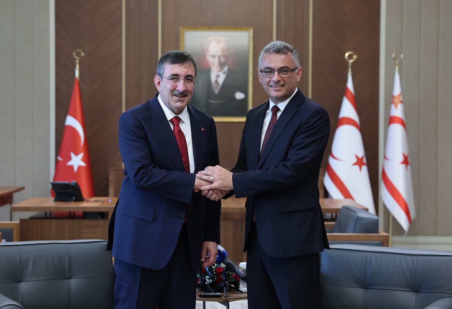 Tufan Erhürman prevzel položaj predsednika Severnega Cipra in imenoval svojo ekipo