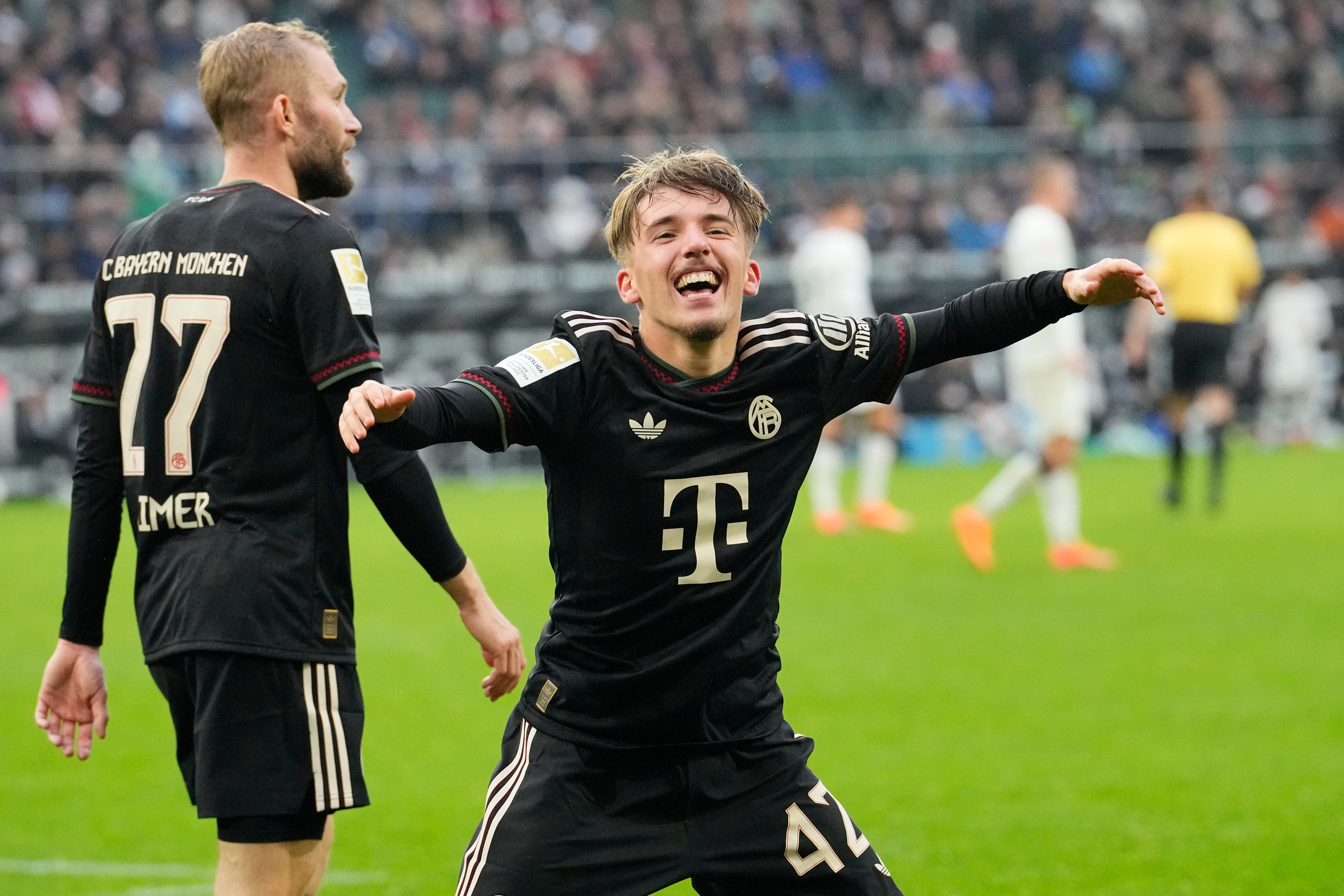 Bayern Münih ikinci yarıda açıldı