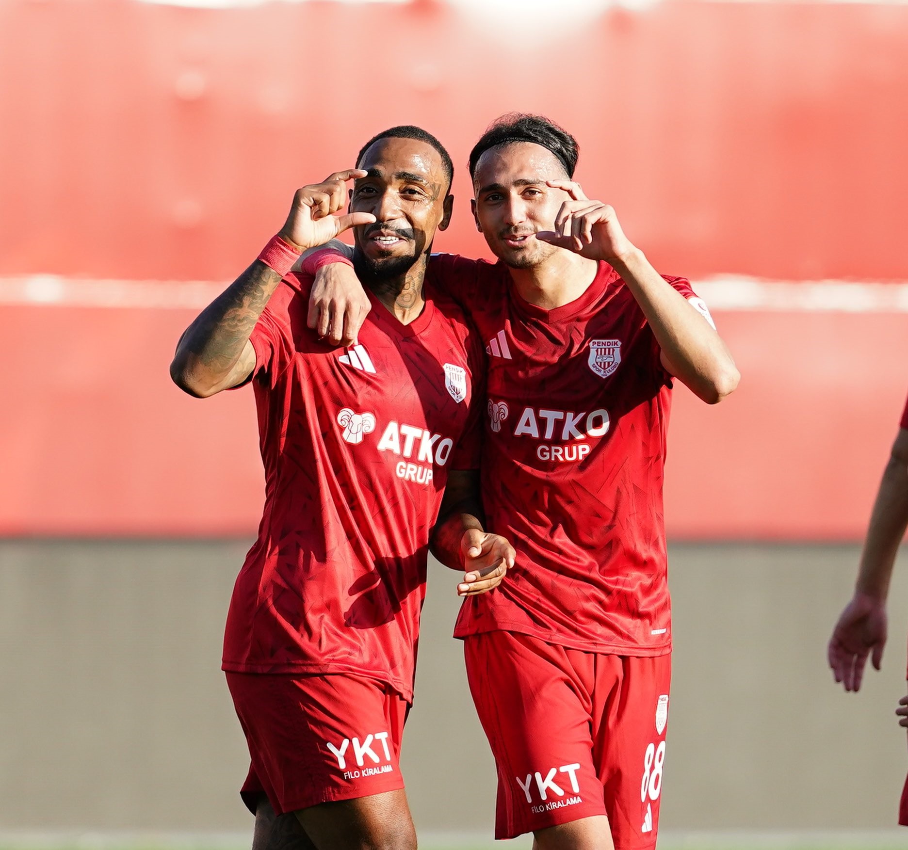 Pendikspor evinde 4 golle kazandı