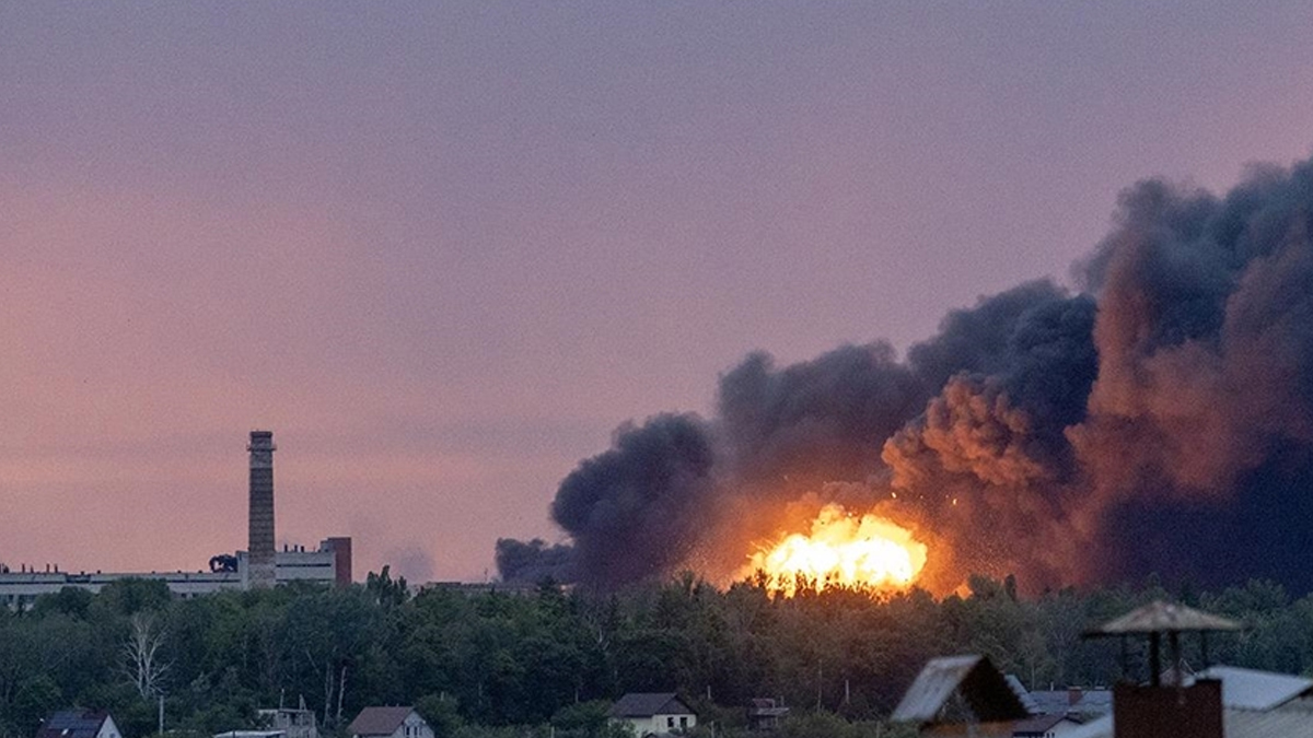 Kiev'e Rusya'dan kanlı saldırı: 3 ölü, 29 yaralı