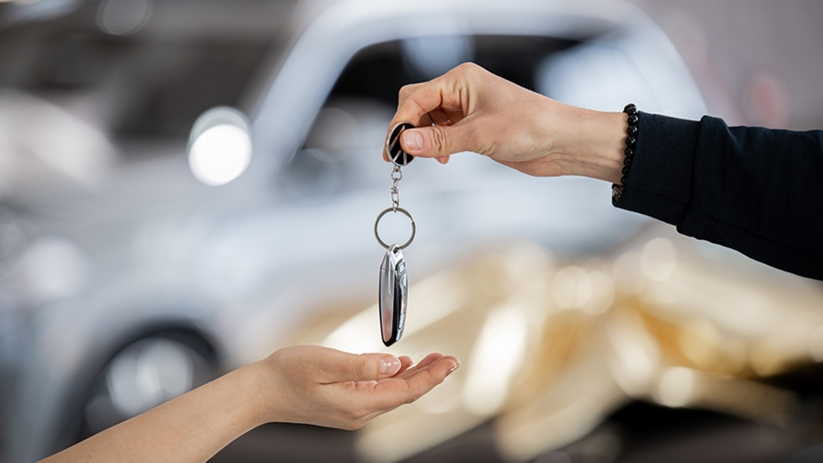 Turško ministrstvo za trgovino izreklo visoke globe za nepooblaščeno trgovino z rabljenimi vozili