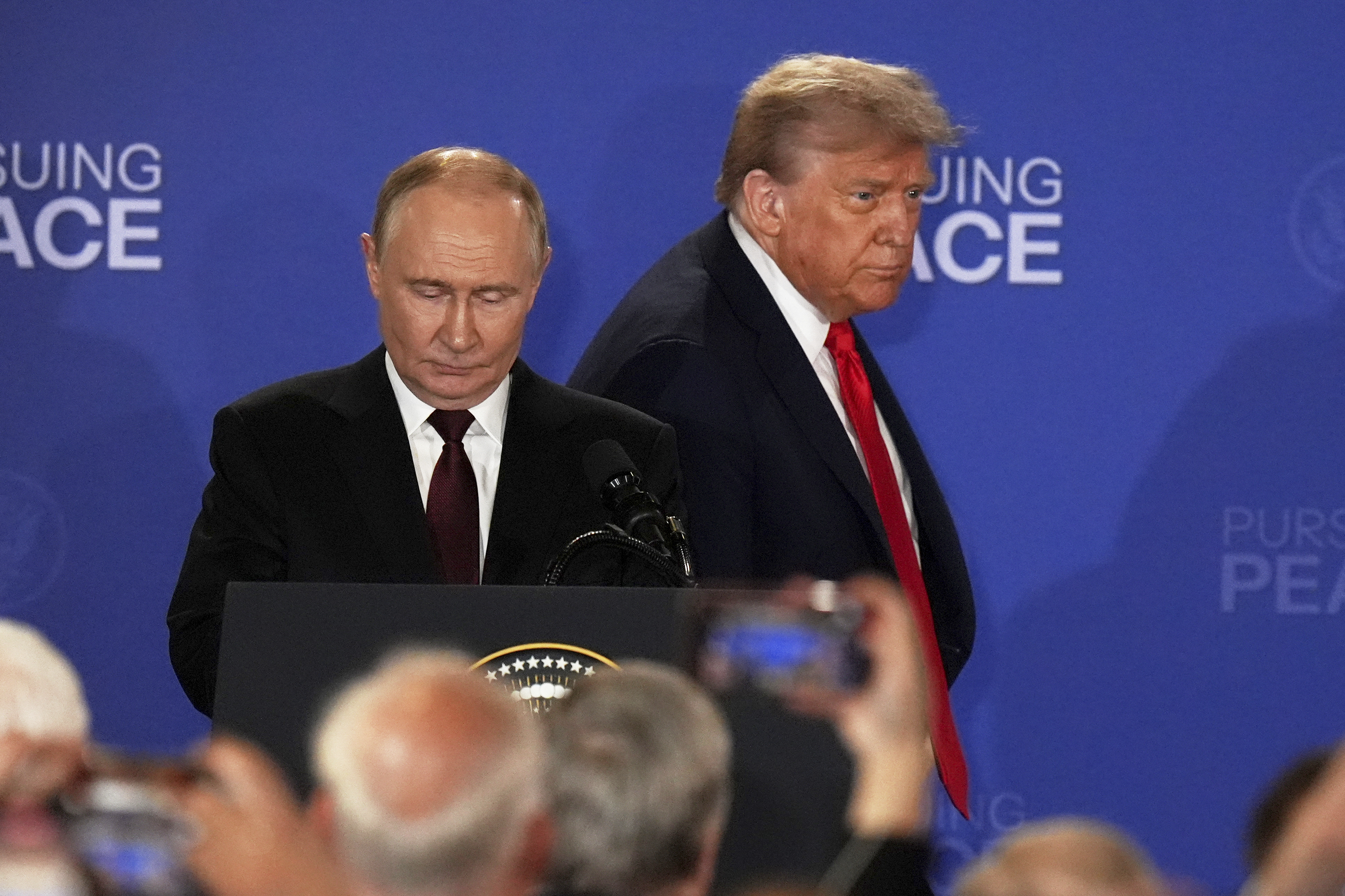 Trump-Putin zirvesi iptal edilmişti... Rusya: Görüşme ABD'ye bağlı