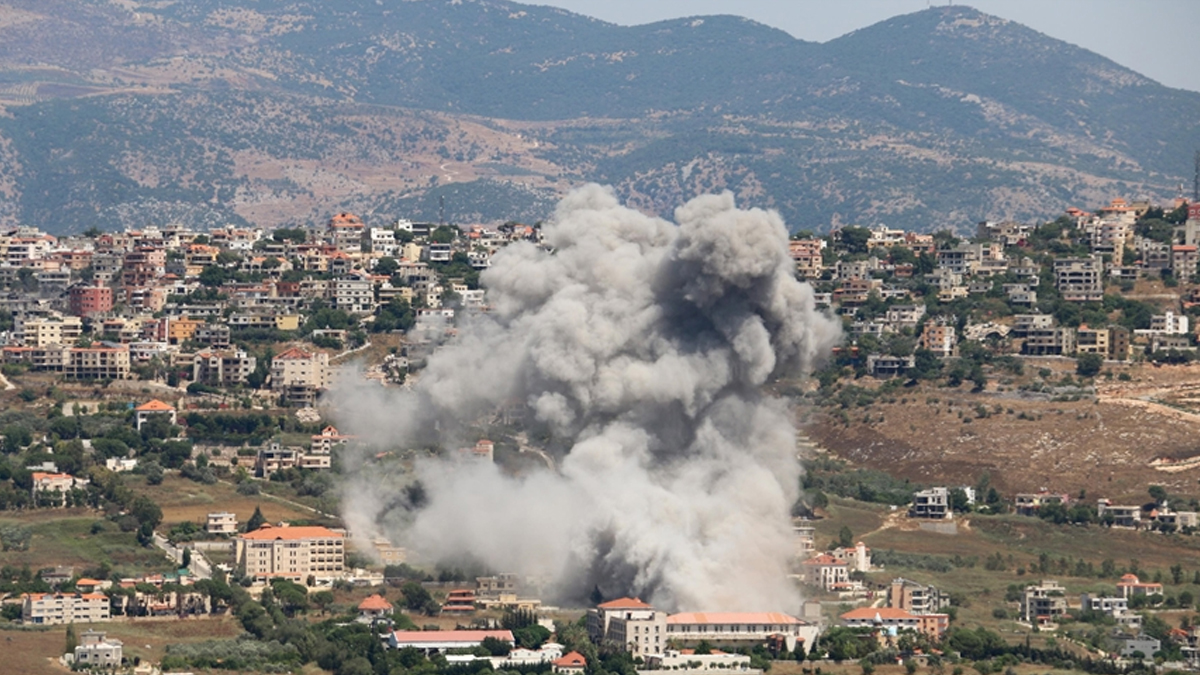 Izrael z zračnimi napadi krši prekinitev ognja v Libanonu