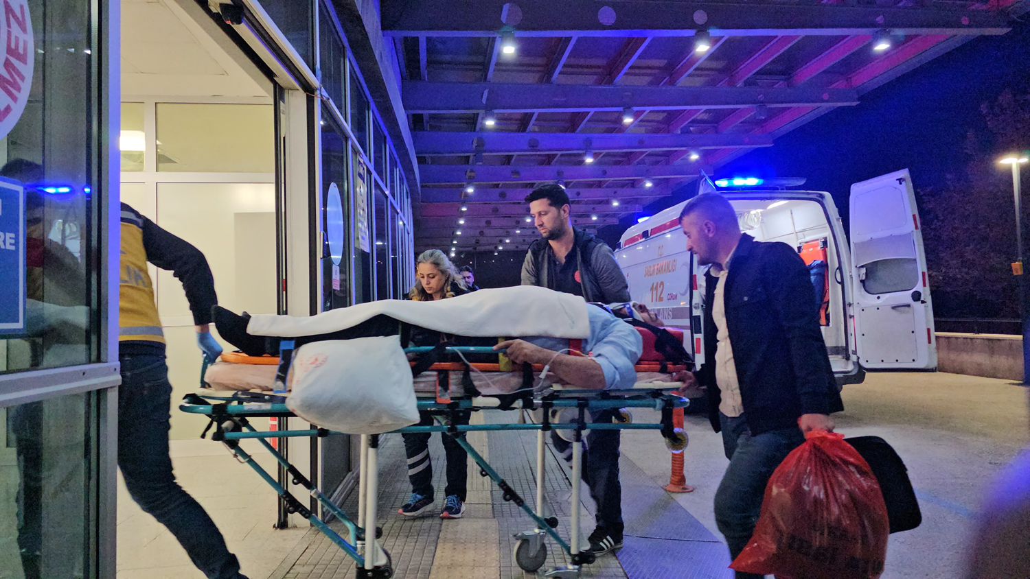 Župan Salih Çakmak iz Serinove poškodovan v prometni nesreči v Çorumu