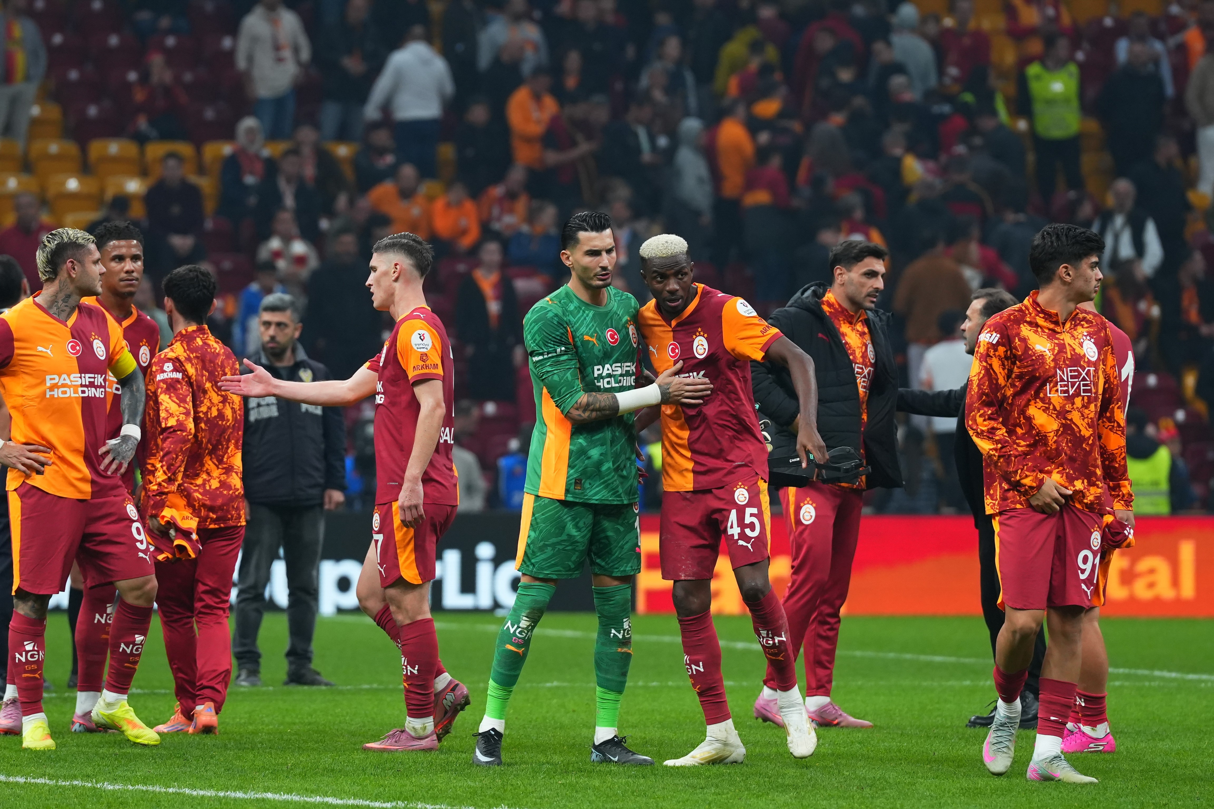 Galatasaray 9 yıl sonra ilki yaşadı