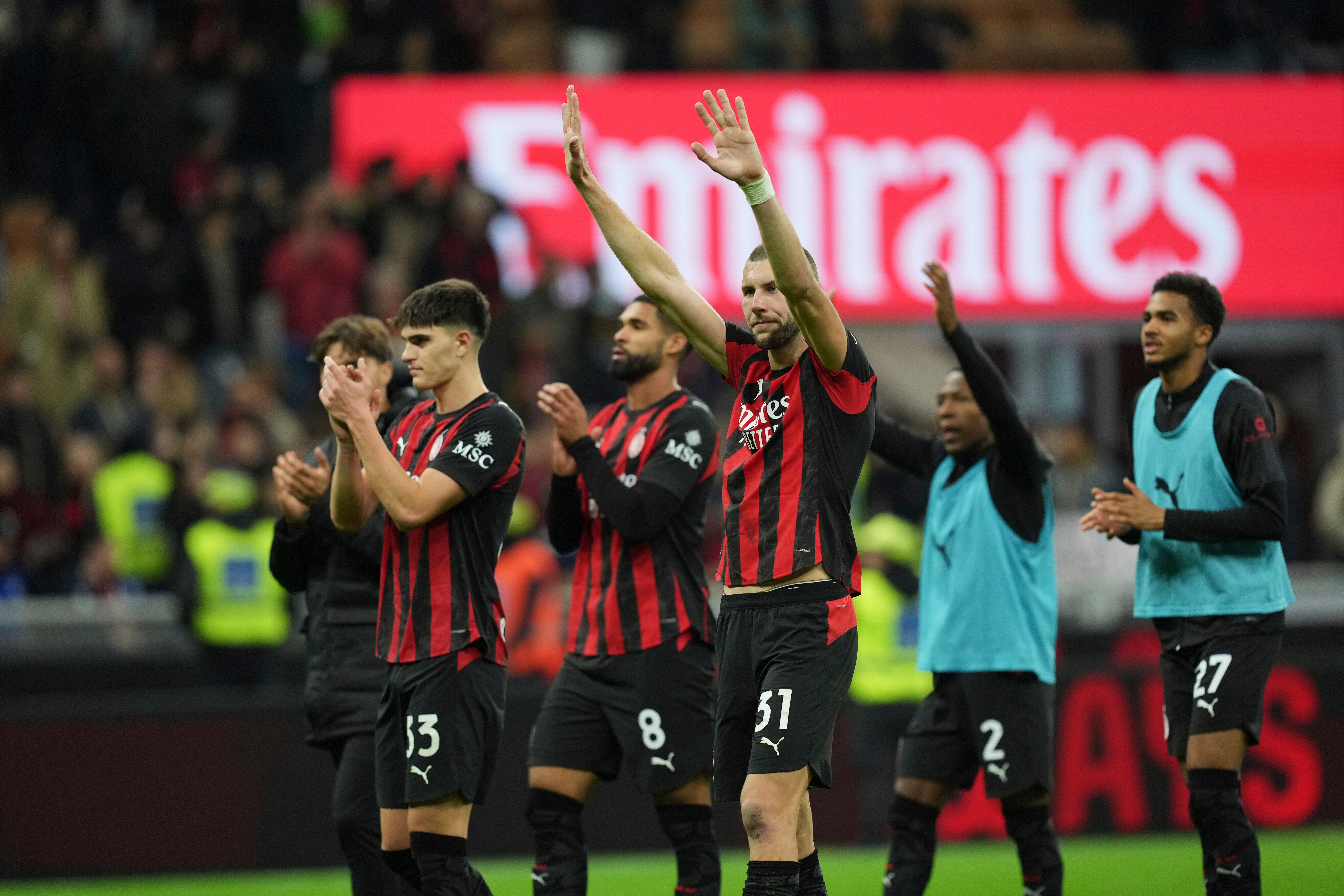 Milan, Roma'yı tek golle geçti