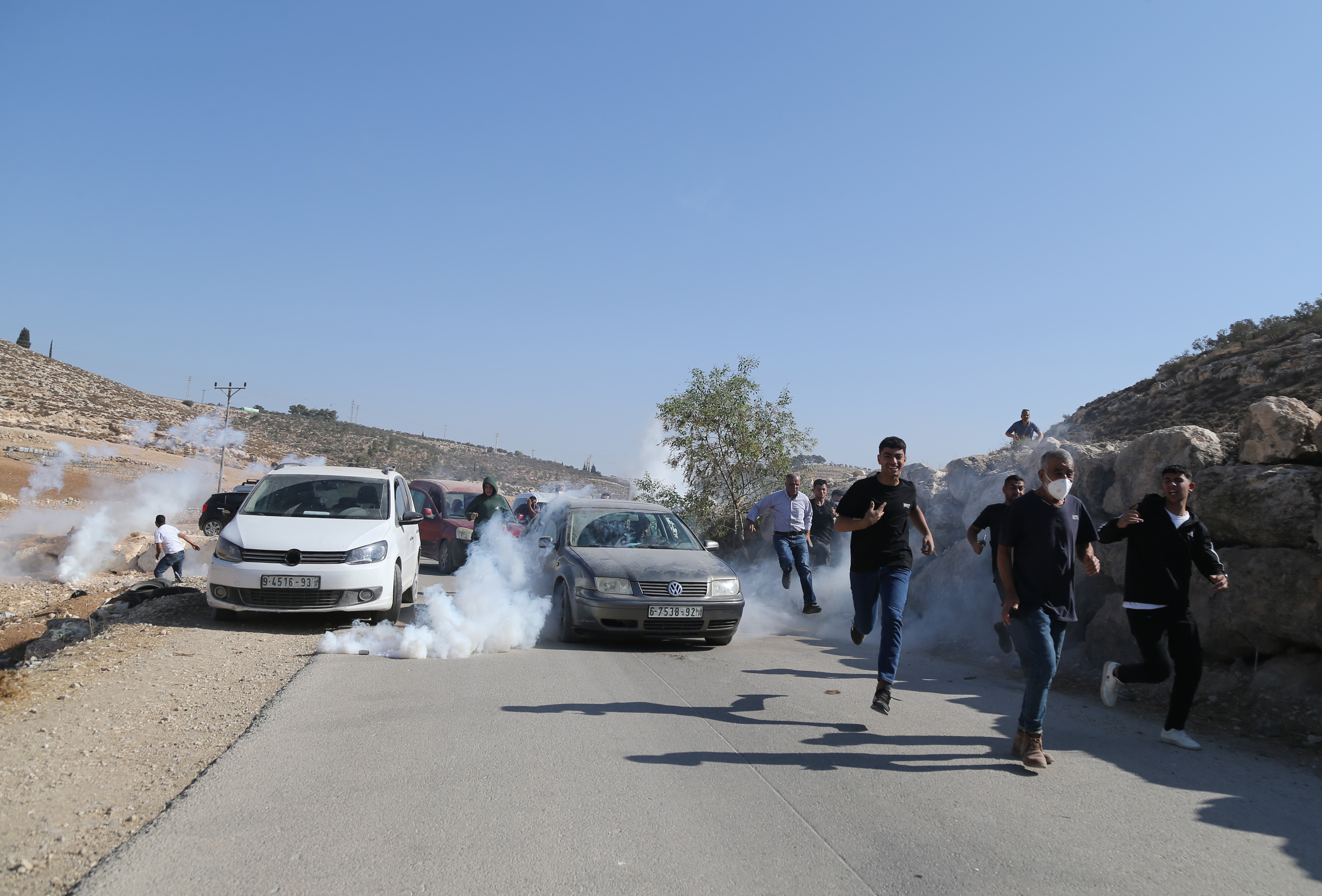Izrael ruši palestinske domove na Zahodnem bregu in širi naselja v Hebronu