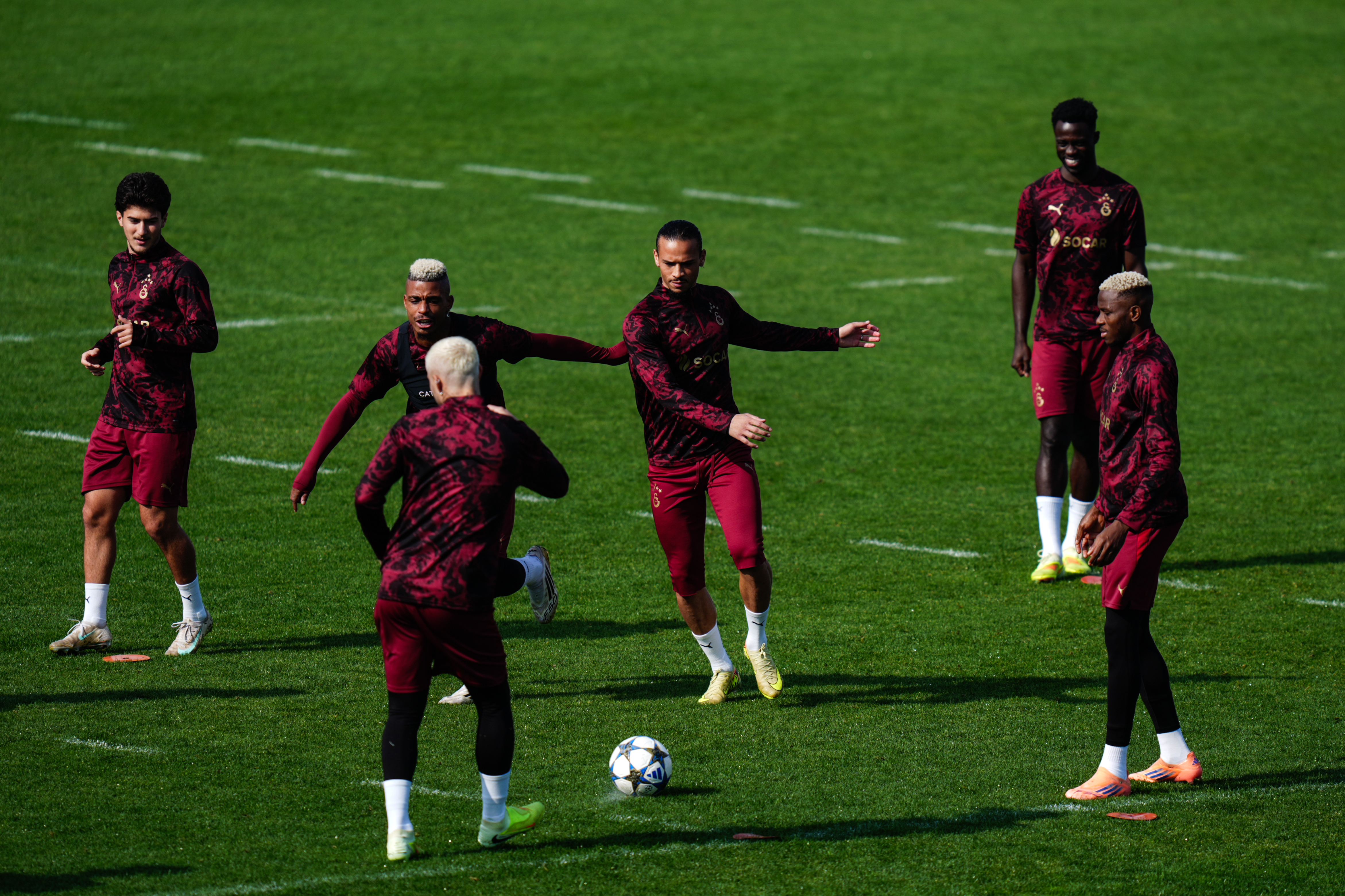 Galatasaray, Ajax mesaisini noktaladı