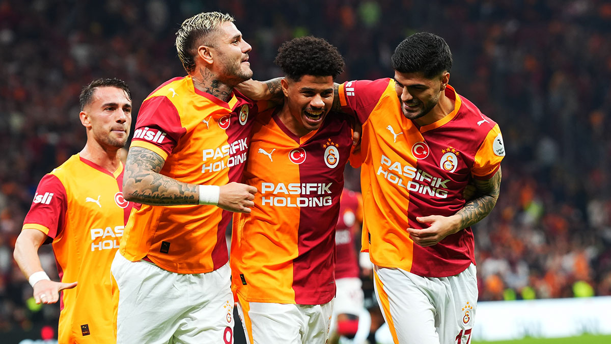 Galatasaray Devler Ligi sahnesine çıkıyor! Zorlu maçta rakip Ajax