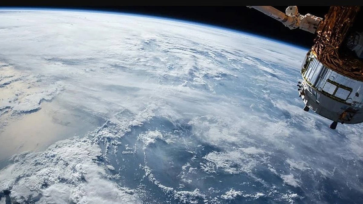 Google'dan dikkat çeken adım! Merkezi uzaya kurmayı planlıyorlar