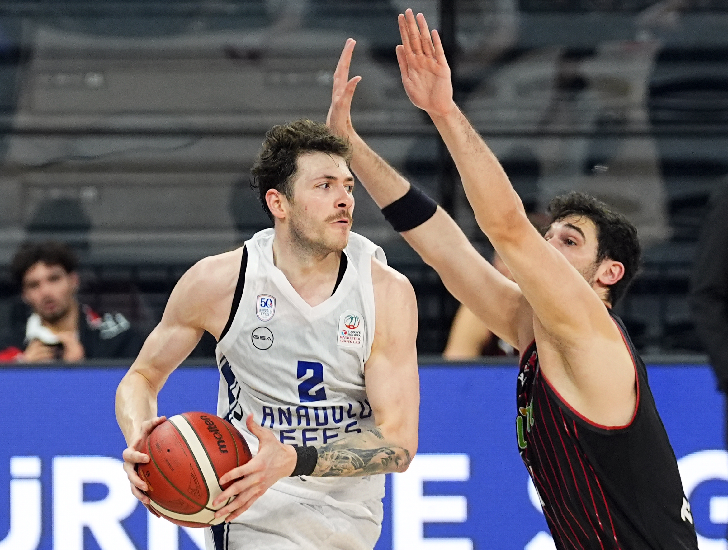 Anadolu Efes gosti Armani Milan v Evroligi