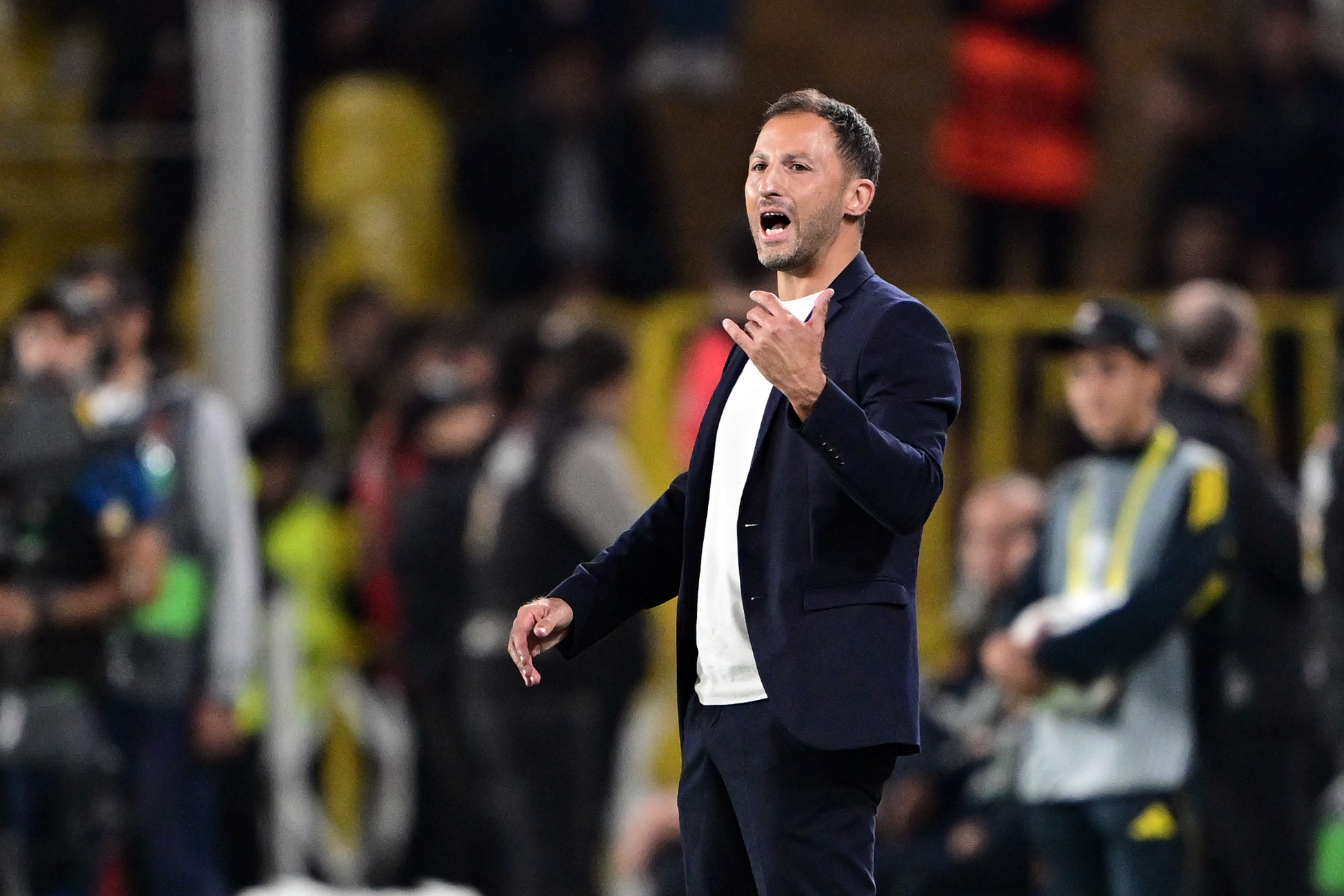 Domenico Tedesco'dan ilk 11'de 4 değişiklik