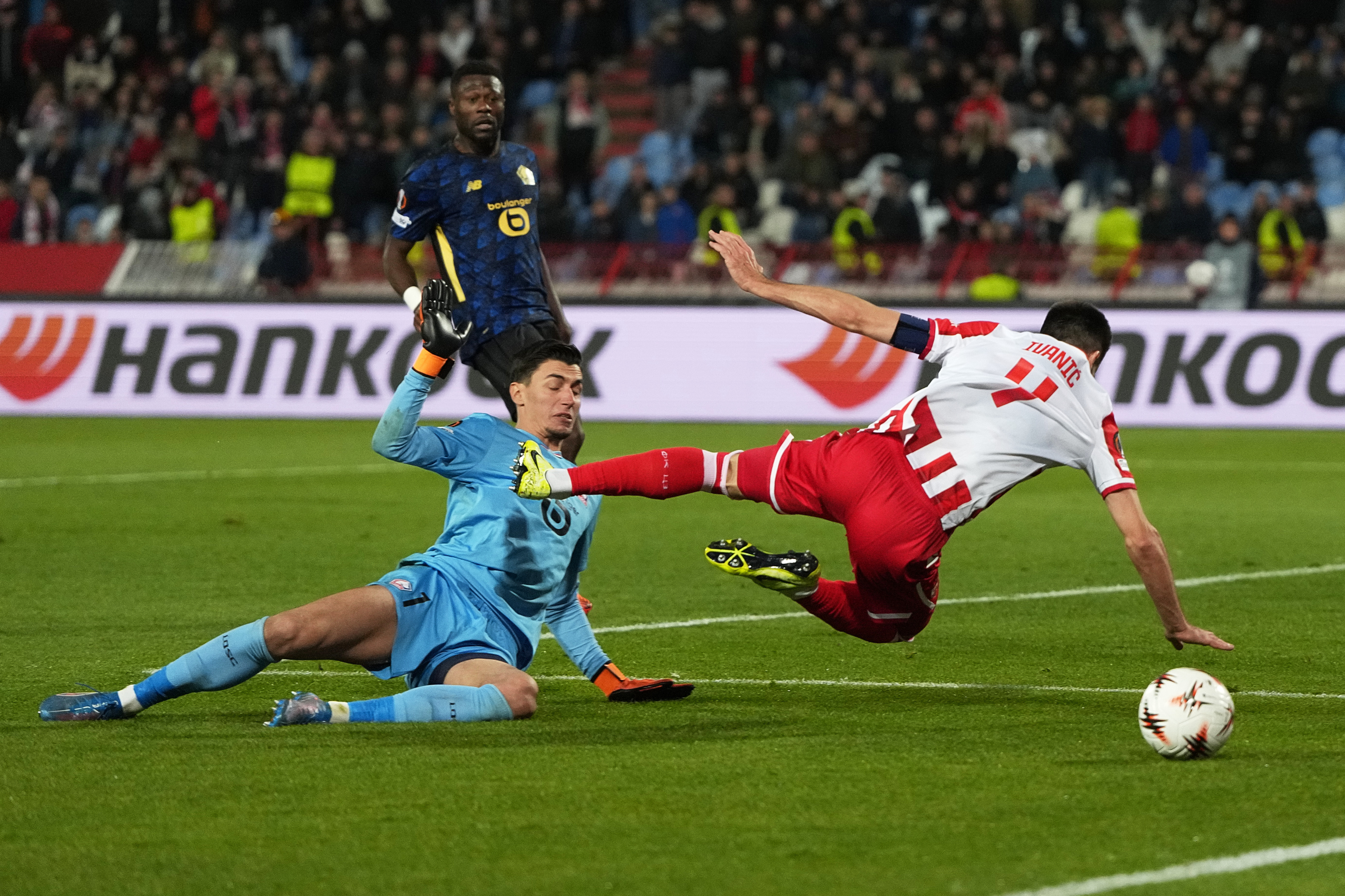 Berke Özer'in hatası Lille'i yaktı