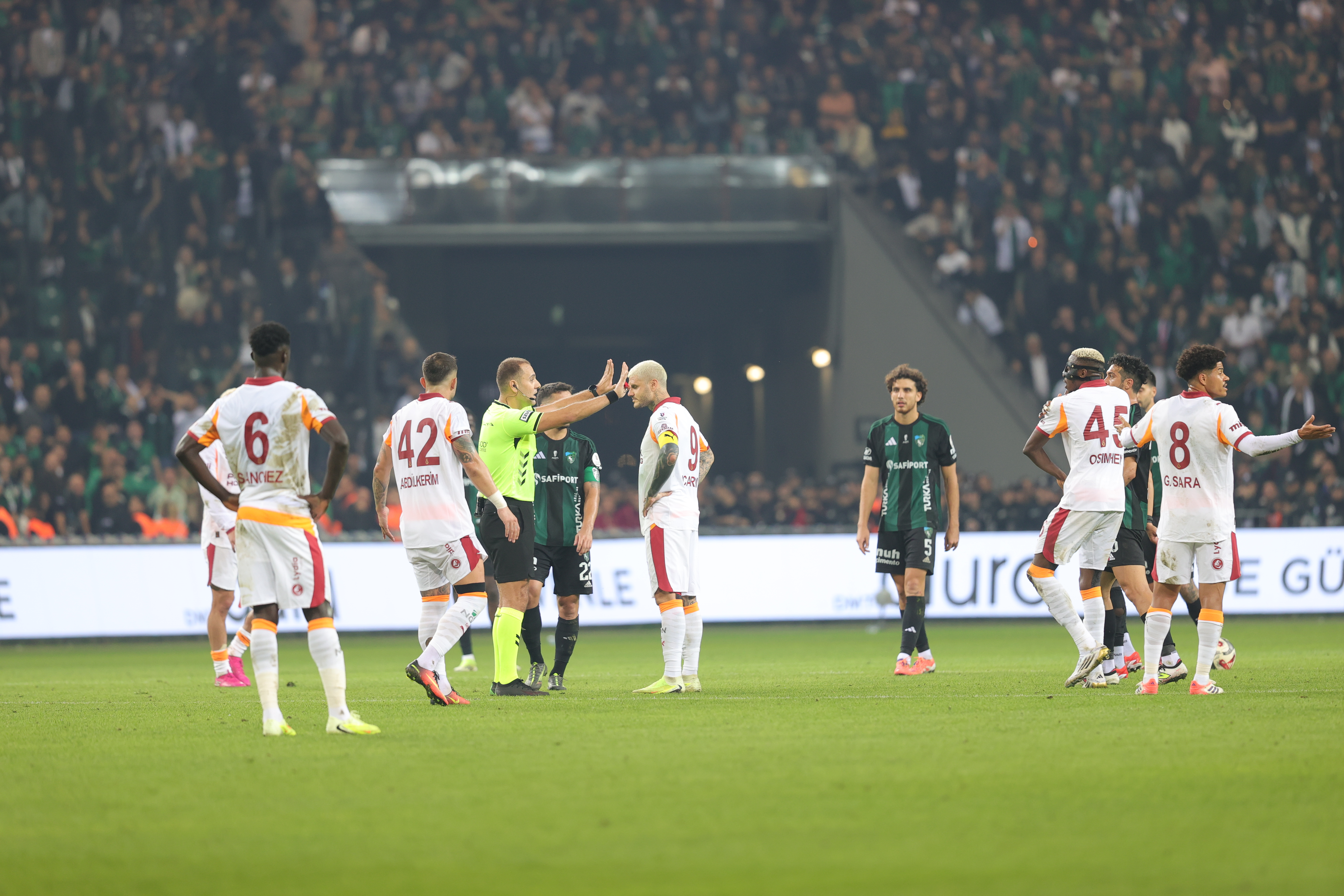 Kocaelispor premagal Galatasaray in prekinil niz neporaženosti