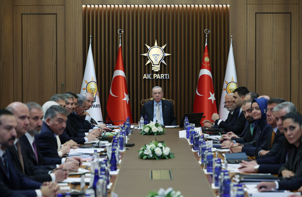 AK Parti MYK toplandı