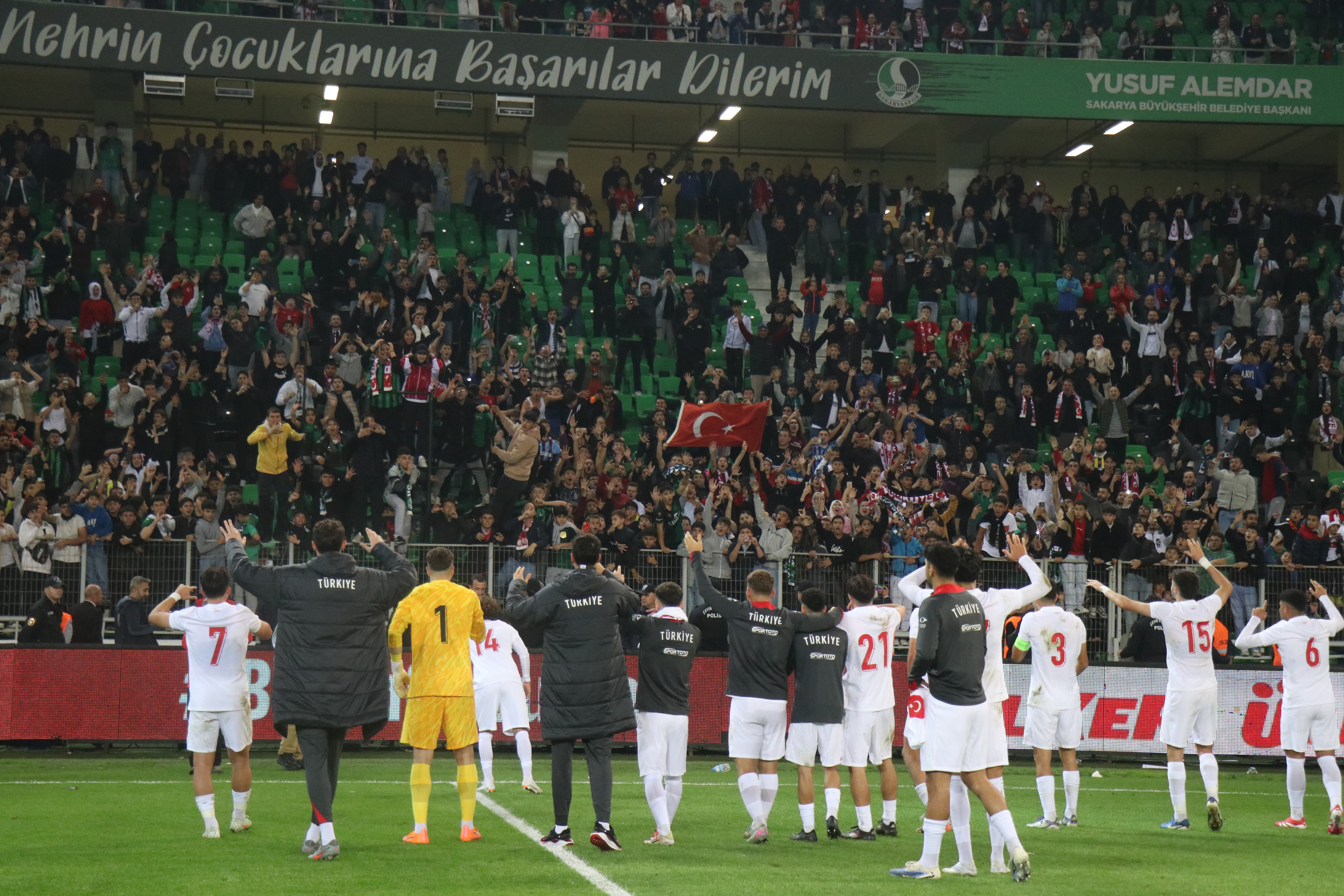 Ümit Milli Futbol Takımı'nın Ukrayna maçının biletleri ücretsiz olacak