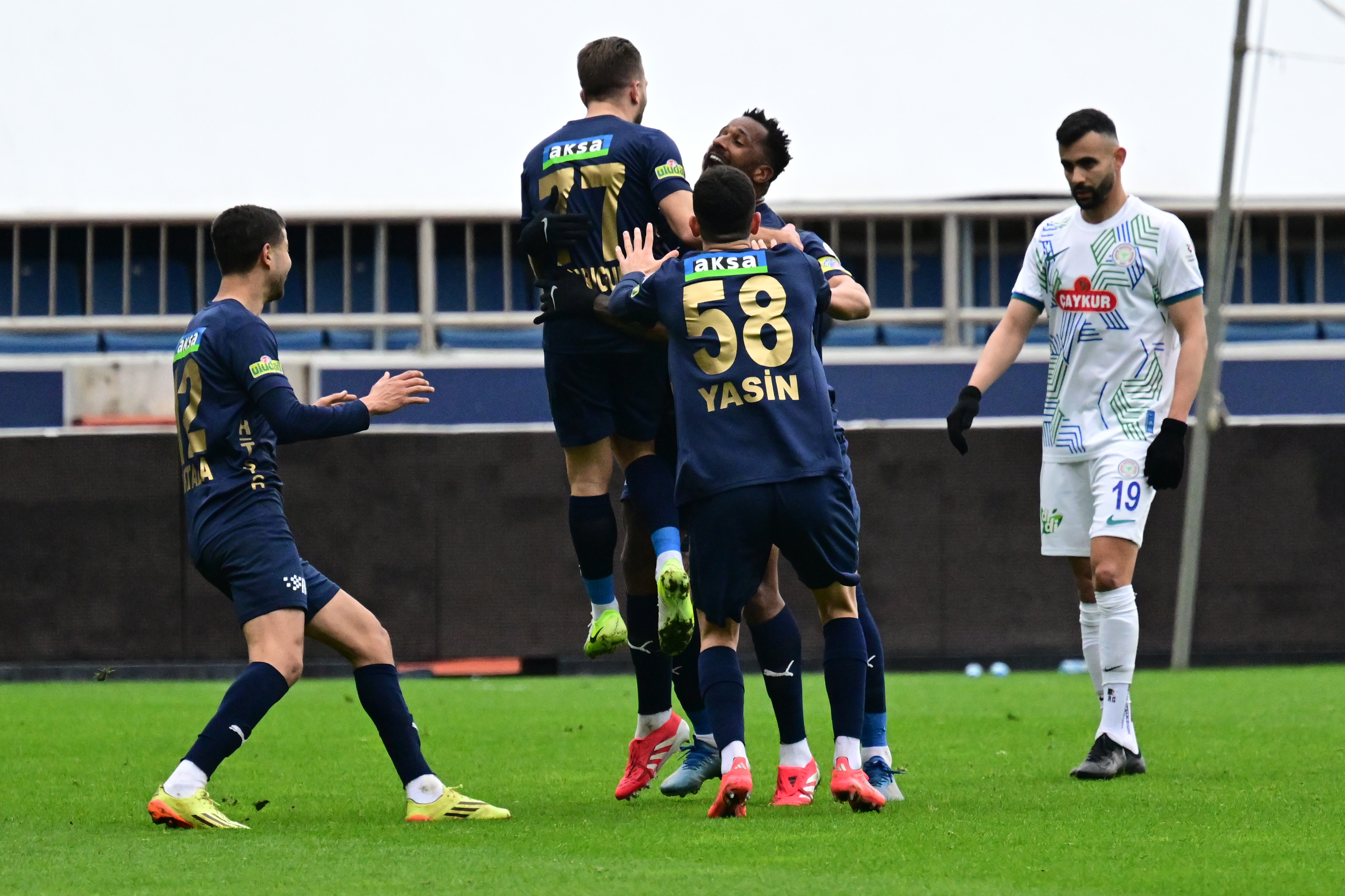 Kevin Rodrigues, FIFA Puskas'a aday oldu!