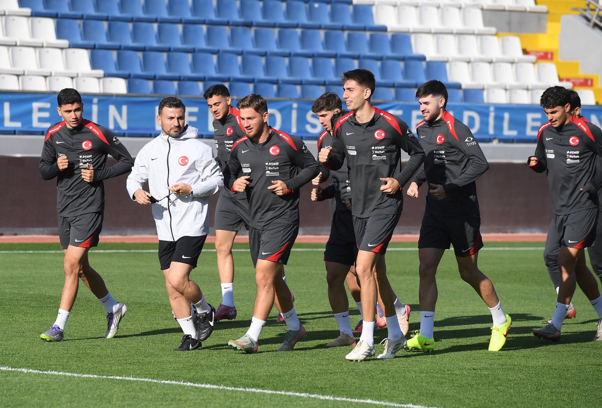 Ümit Milliler, Ukrayna maçına hazır