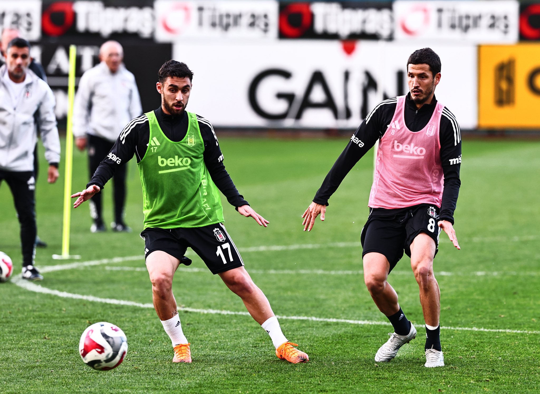 Beşiktaş, Samsunspor mesaisine devam etti