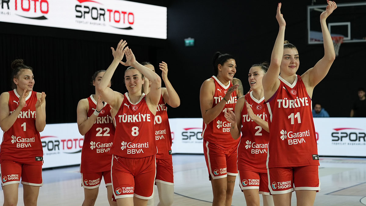 Slovenska ženska košarkarska reprezentanca zaključila pripravljalni kamp z zmago nad Nigerijo