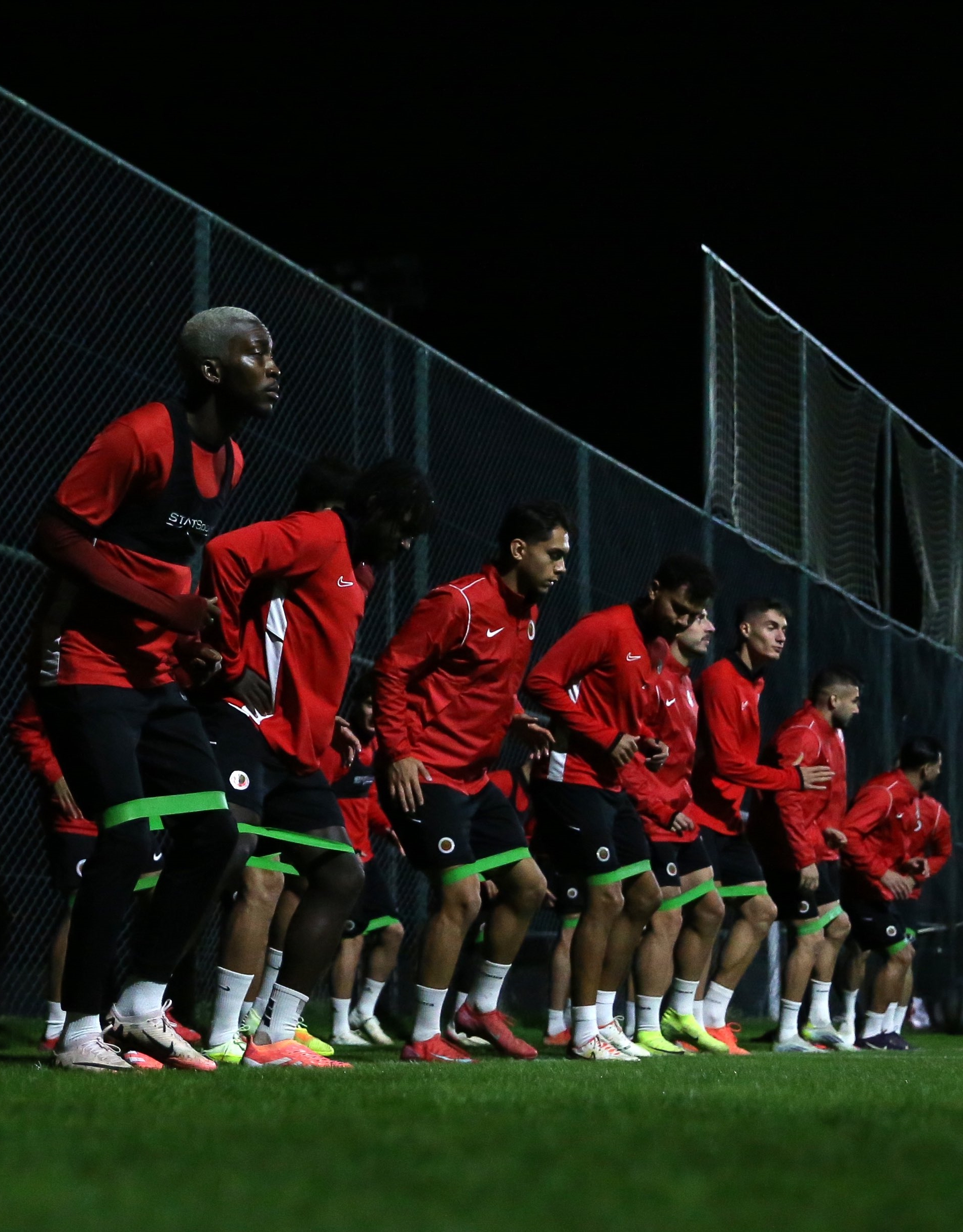 Gençlerbirliği, Galatasaray mesaisine devam etti