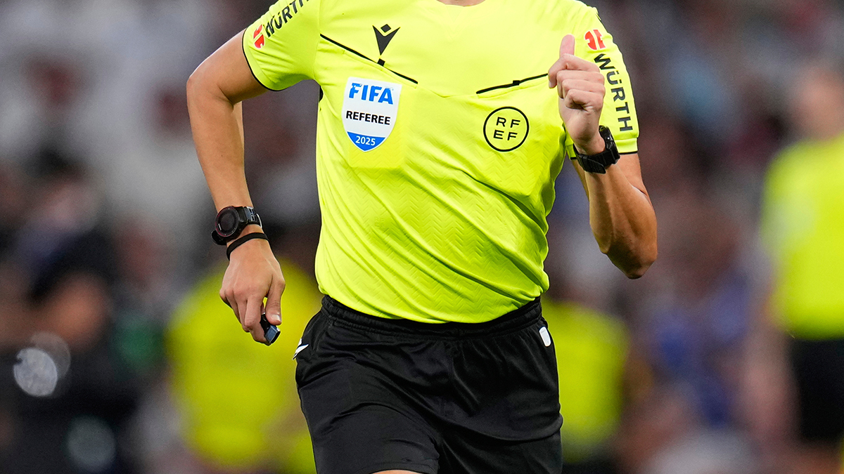 Galatasaray-Union Saint-Gilloise maçının hakemi belli oldu