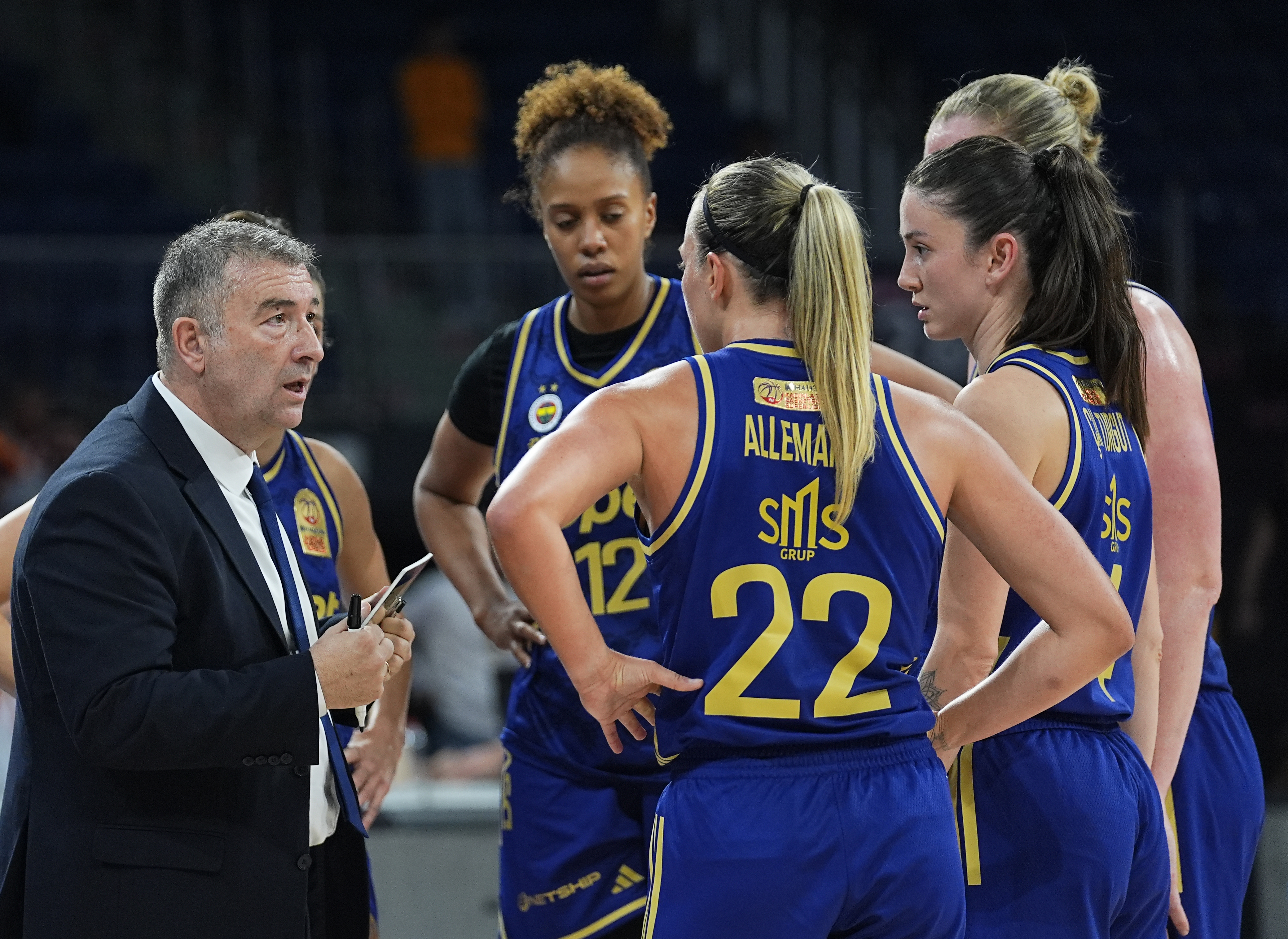 Fenerbahçe Opet, yarın Olympiakos deplasmanında