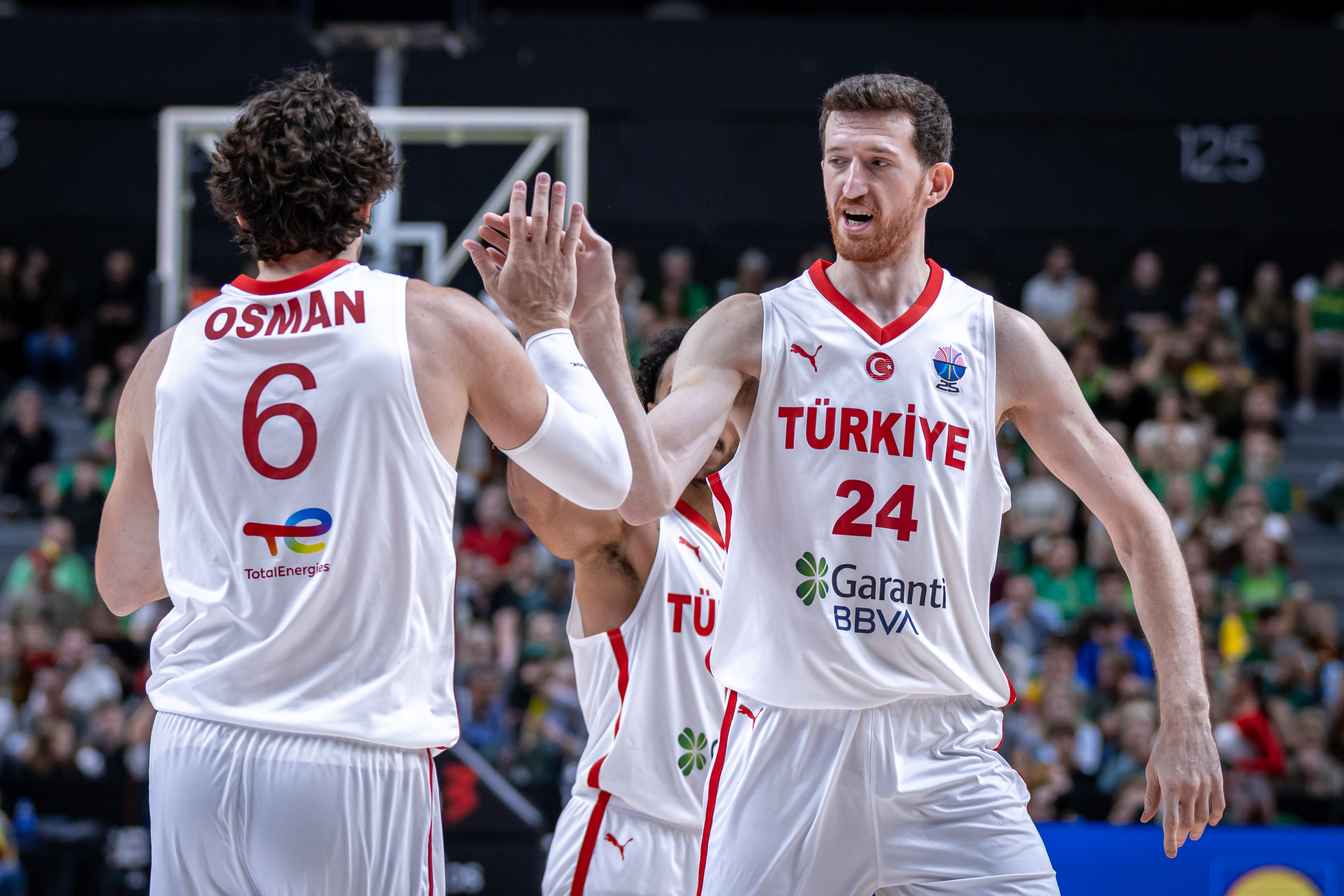 Slovenska moška košarkarska reprezentanca se bo pomerila z Bosno in Hercegovino v kvalifikacijah za svetovno prvenstvo 2027