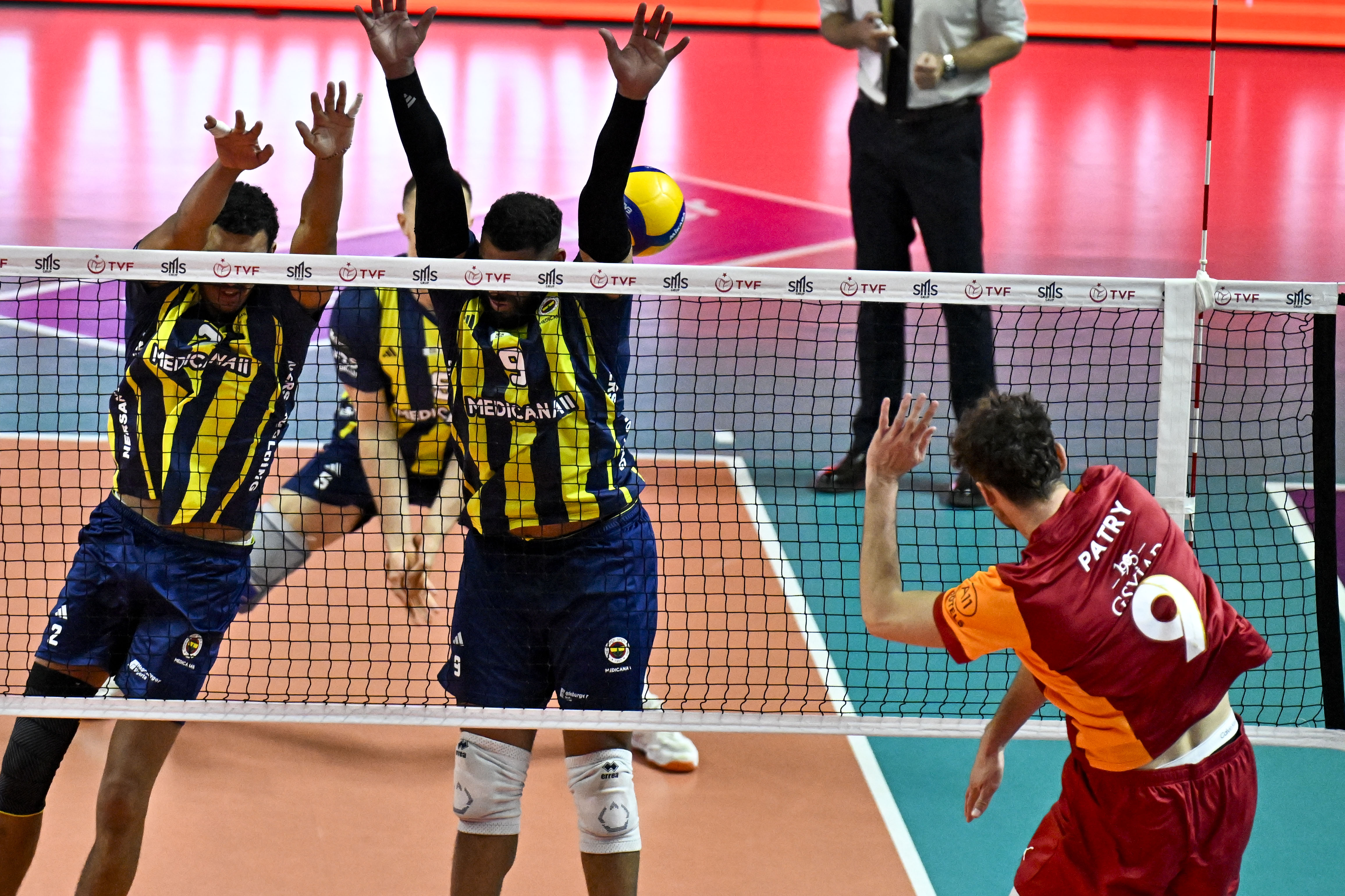 File derbisinde kazanan Galatasaray!