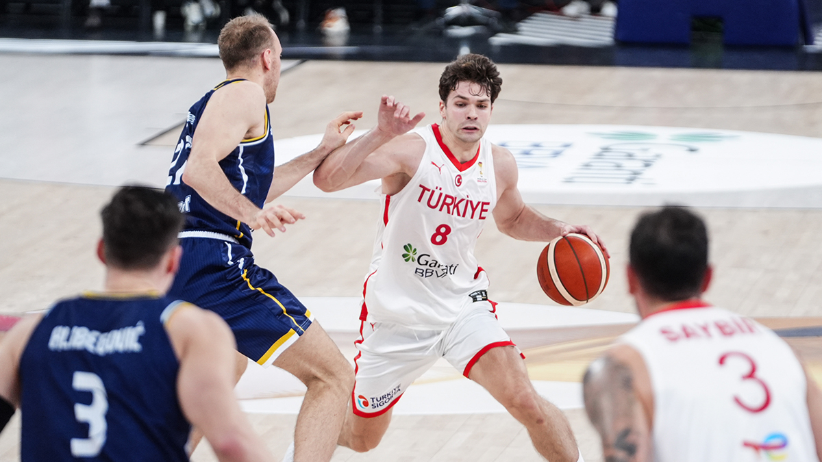 Znana je dvanajsterica turške moške košarkarske reprezentance za tekmo z Bosno in Hercegovino