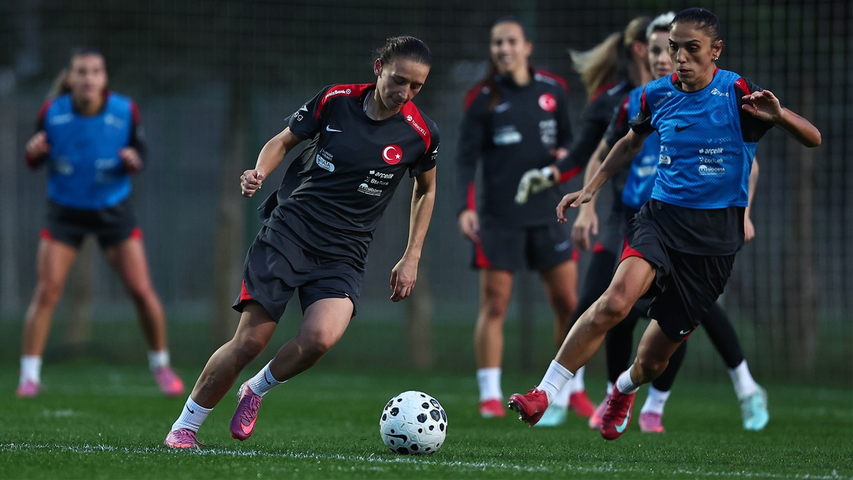 A Milli Kadın Futbol Takımı, Arnavutluk maçına hazır