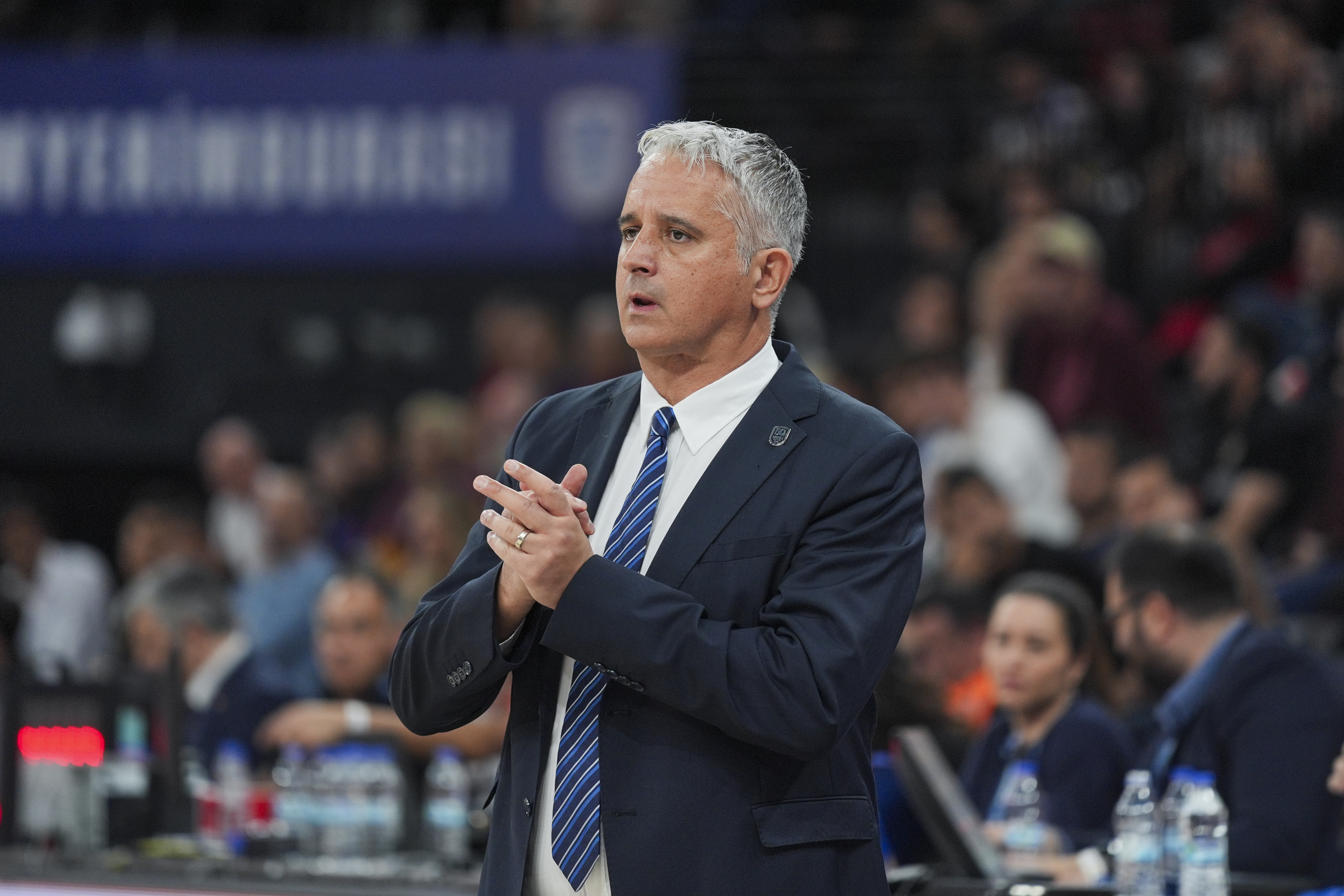 Anadolu Efes'te Igor Kokoskov dönemi sona erdi