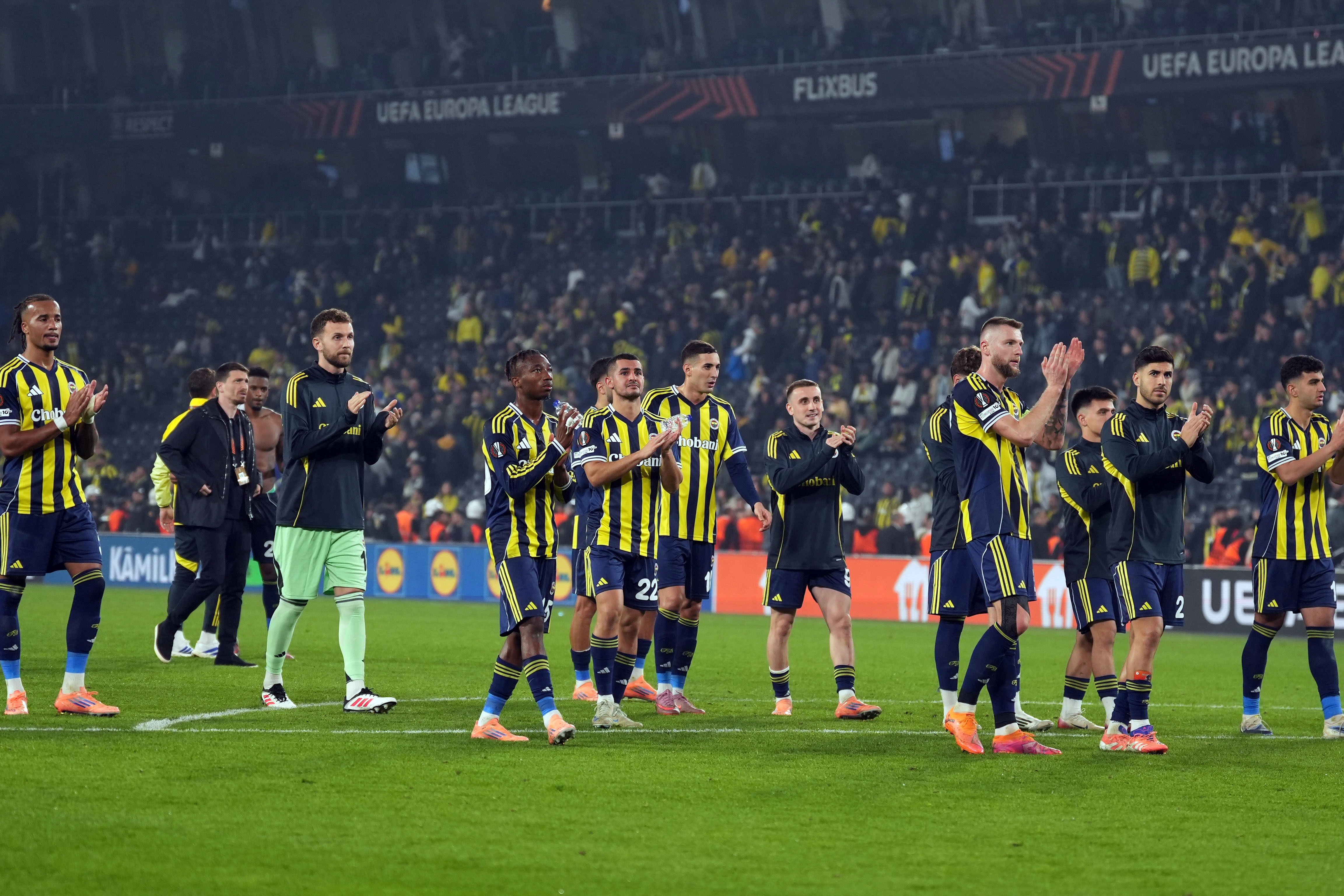 Fenerbahçe, Avrupa'da iç sahadaki ilk puan kaybını yaşadı