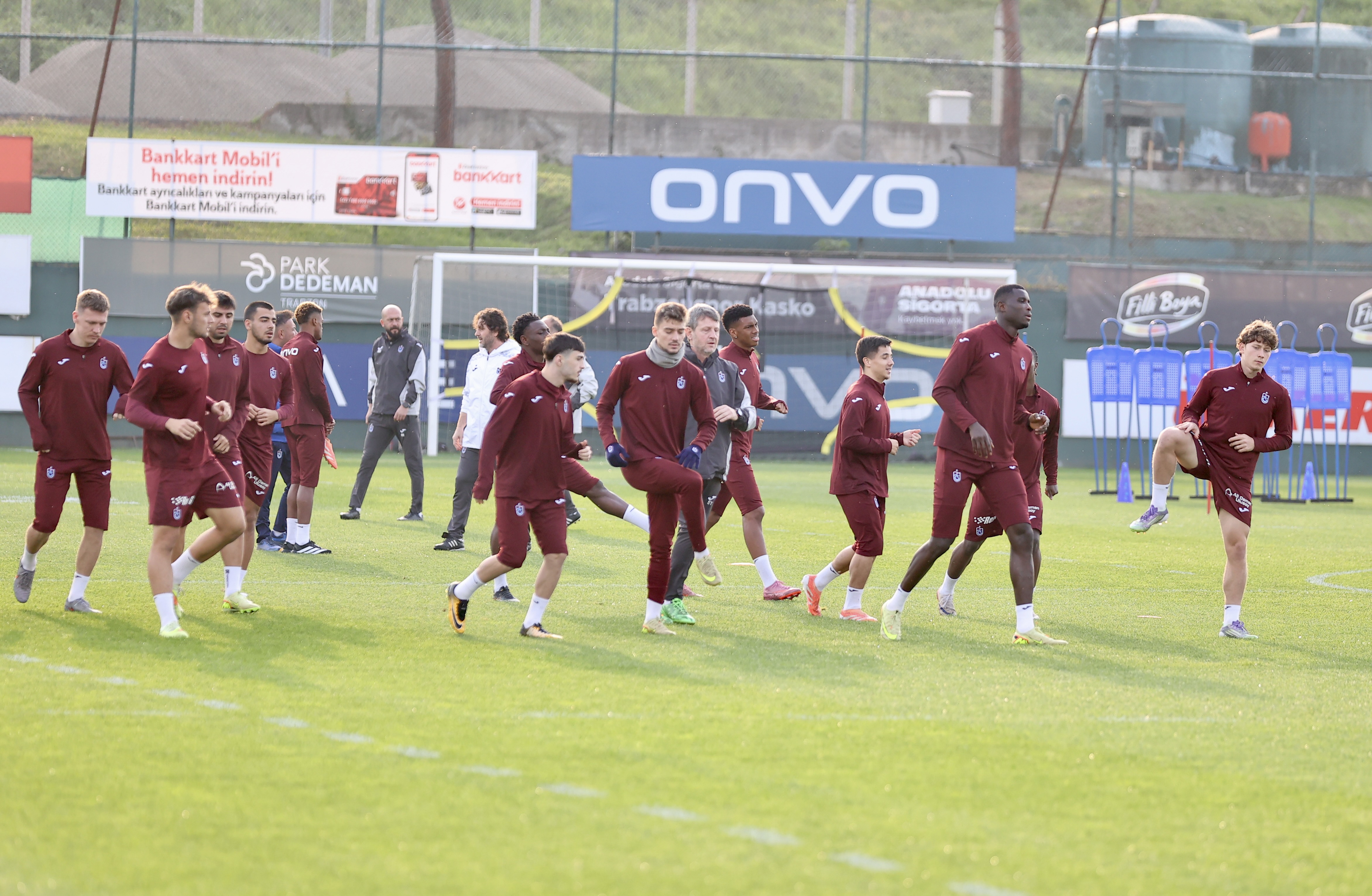 TÜMOSAN Konyaspor in Trabzonspor se pripravljata na medsebojno tekmo