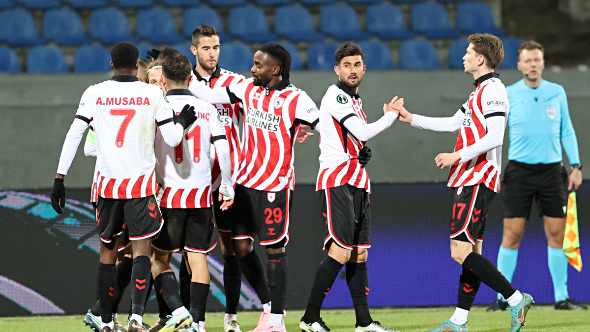 Namağlup liderliğini sürdürdü! Samsunspor, İzlanda'dan 1 puanla döndü