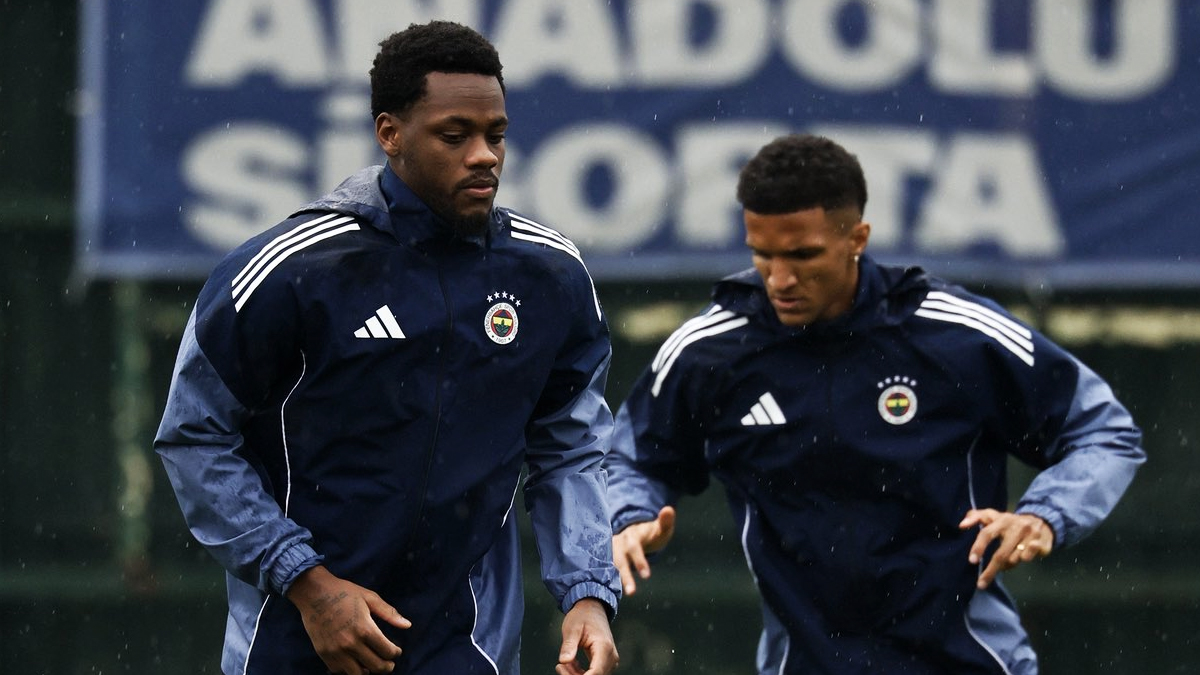 Fenerbahçe, derbi mesaisine başladı