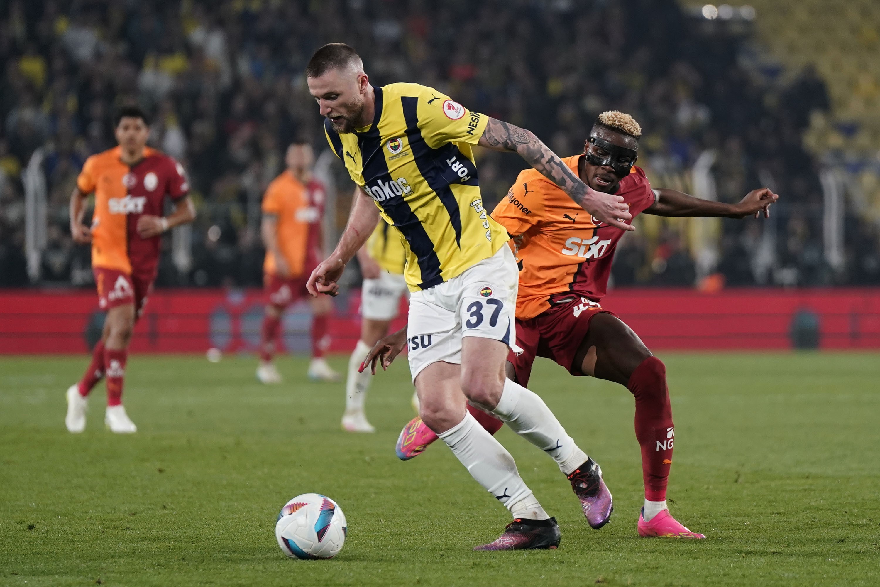 Fenerbahçe ile Galatasaray 404. kez karşı karşıya gelecek