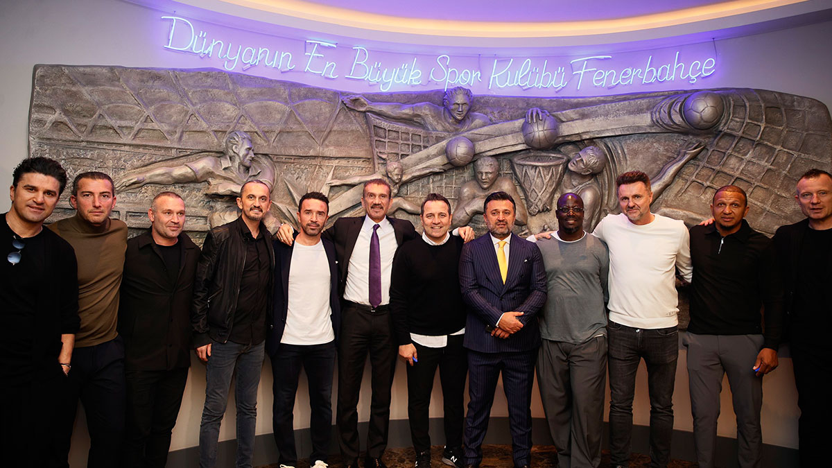 Fenerbahçe'nin eski yıldızları bir araya geldi