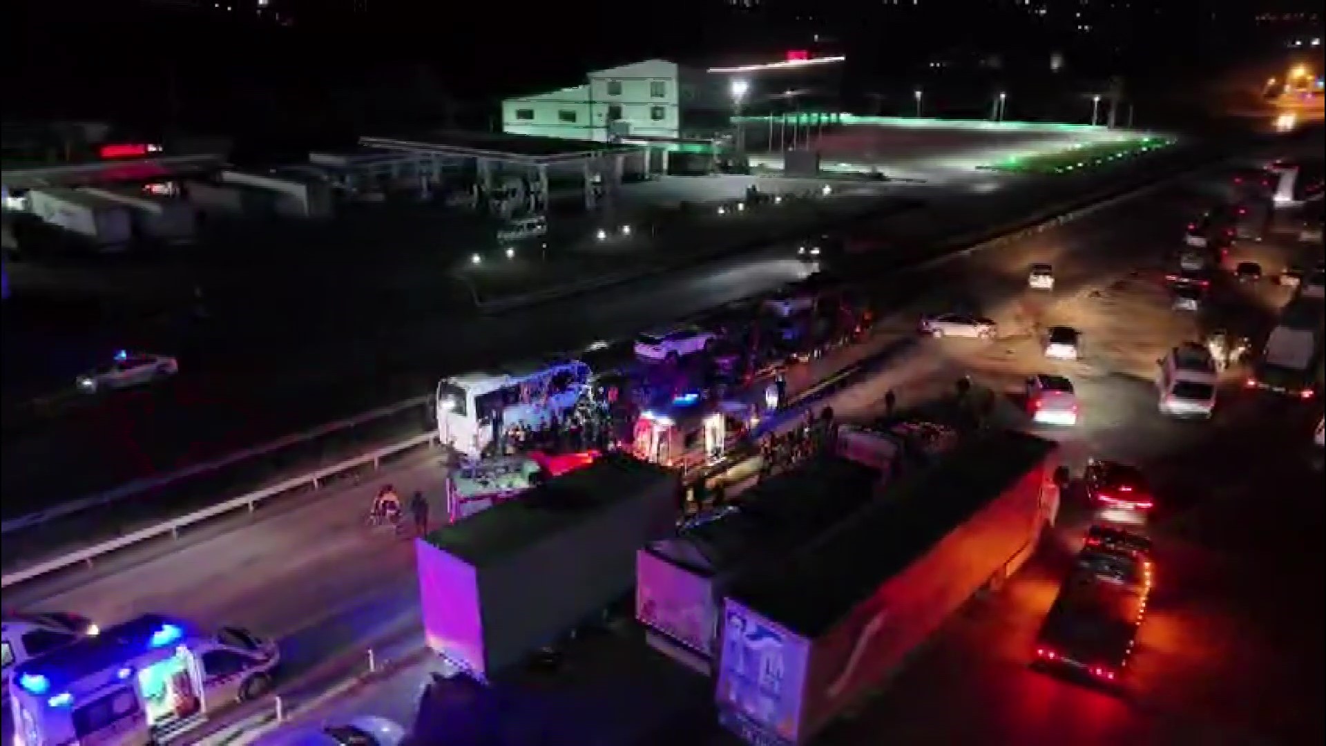 V Amasyi v Turčiji verižno trčenje, več kot 20 poškodovanih