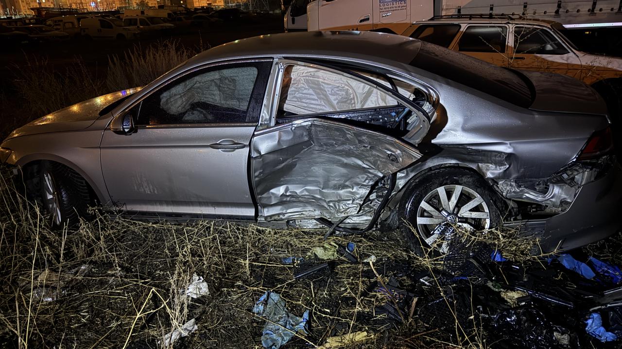 V prometni nesreči v Erzurumu umrl en človek, šest ranjenih