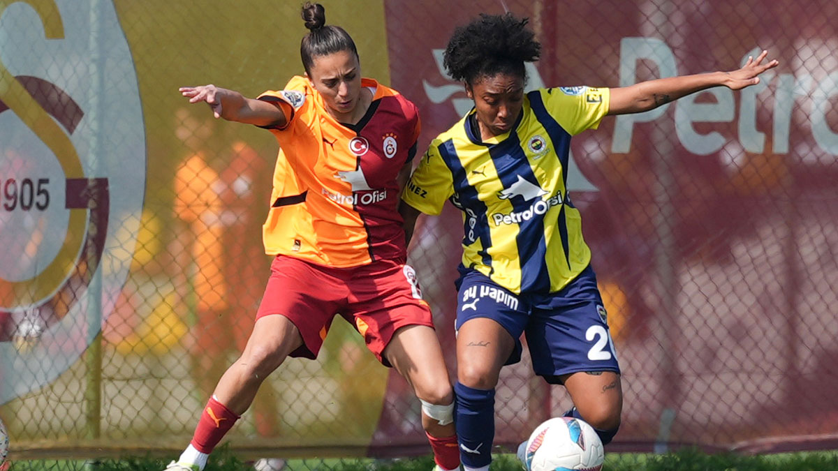 Derbi med Fenerbahçe arsaVev in Galatasaray Gain bo odigran na stadionu Chobani