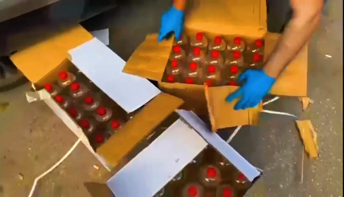 V Turčiji aretirali 169 oseb zaradi tihotapljenja in ponarejanja alkohola