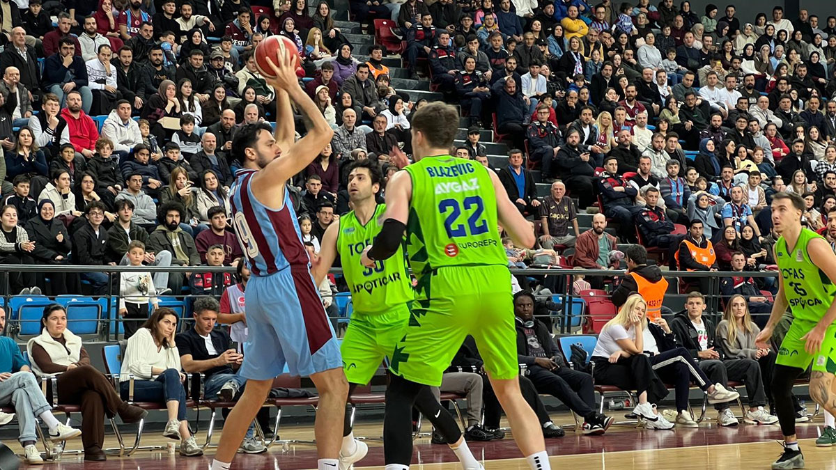 Trabzonspor, TOFAŞ'ı mağlup etti