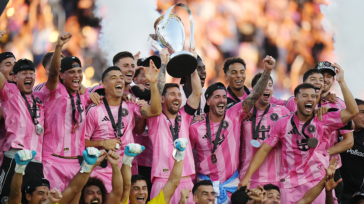Inter Miami şampiyon oldu! Messi kariyerine bir kupa daha ekledi