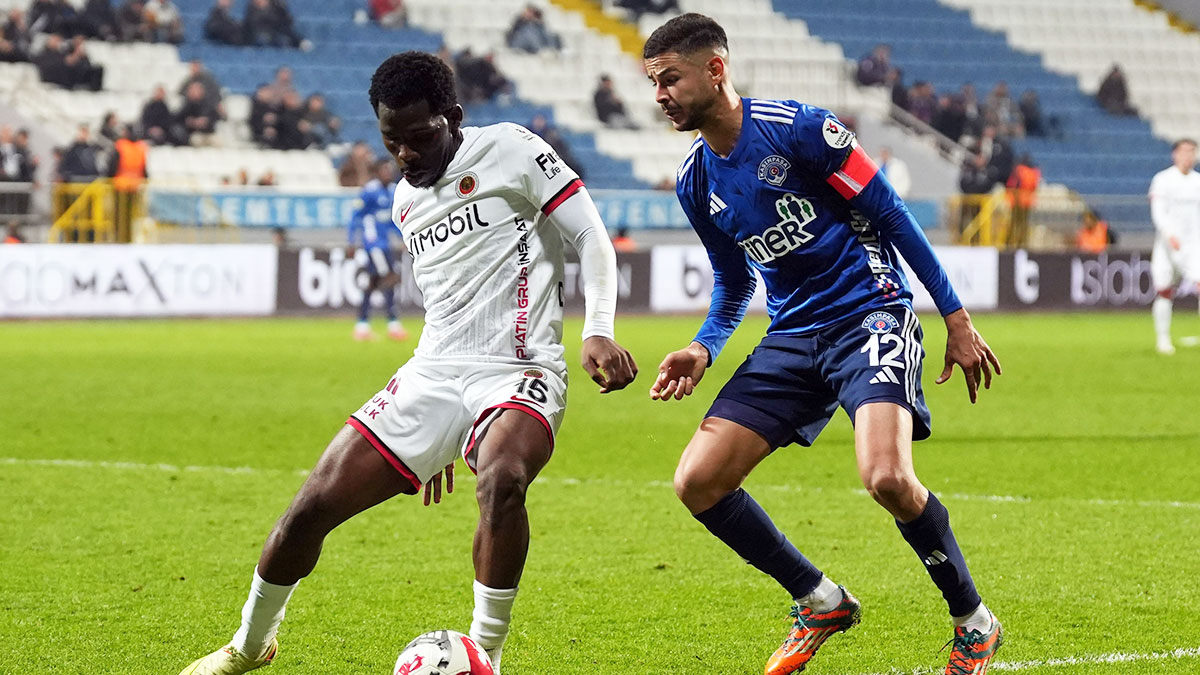 Açılış maçında gol sesi çıkmadı