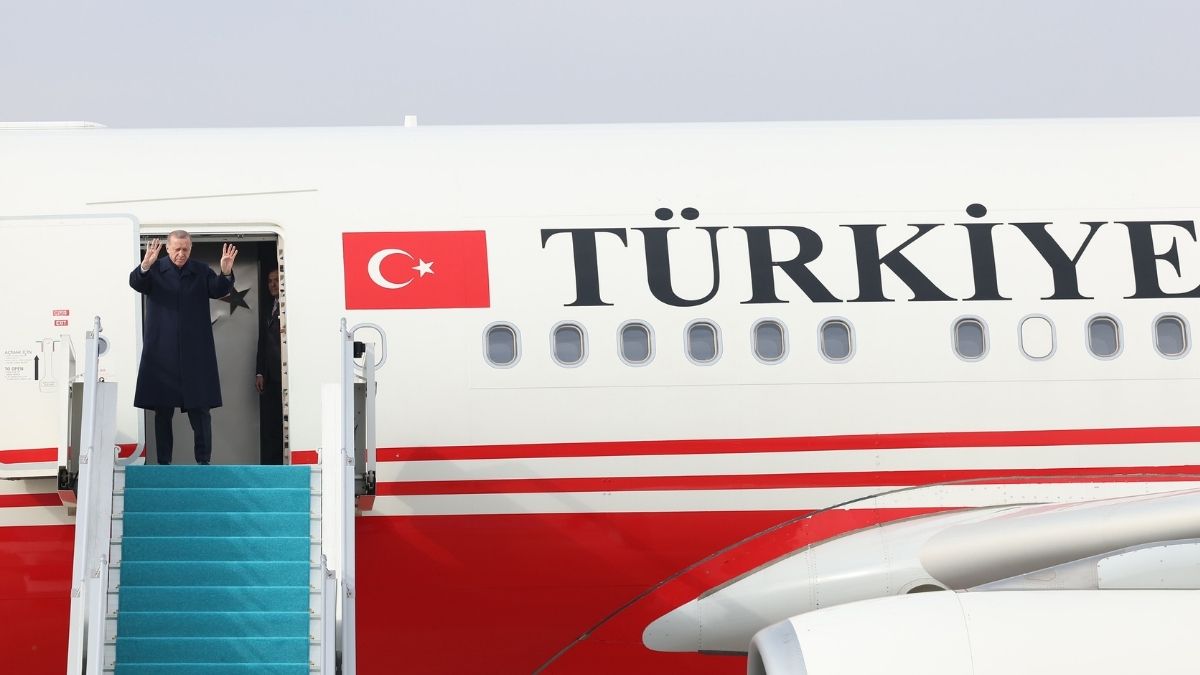 Cumburbaşkanı Erdoğan'ın Türkmenistan ziyareti tamamlandı